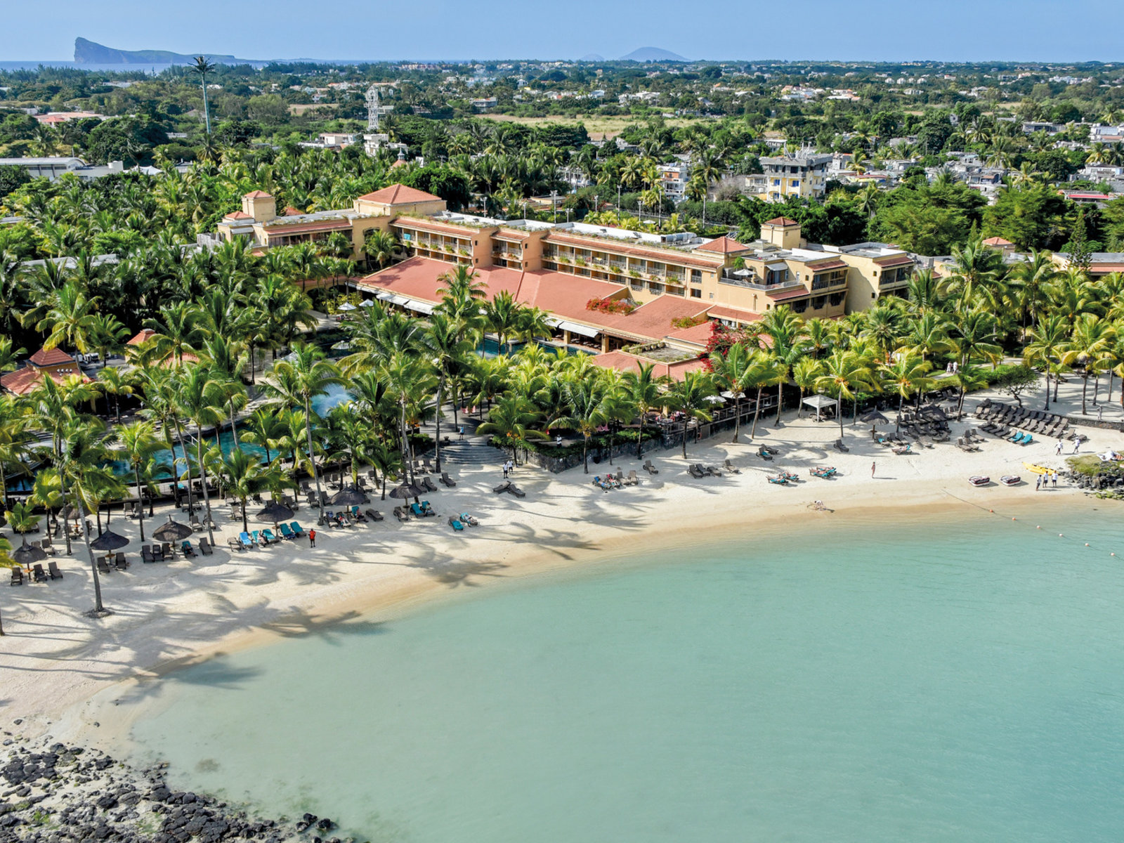 mauricia beachcomber resort & spa