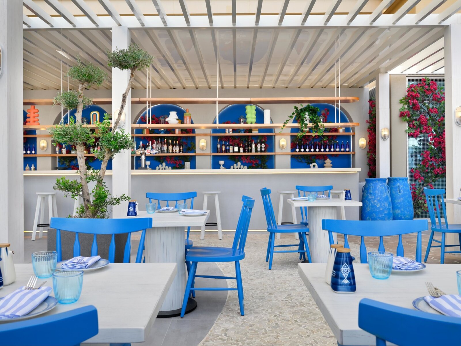 OIA Greek Restaurant & Bar