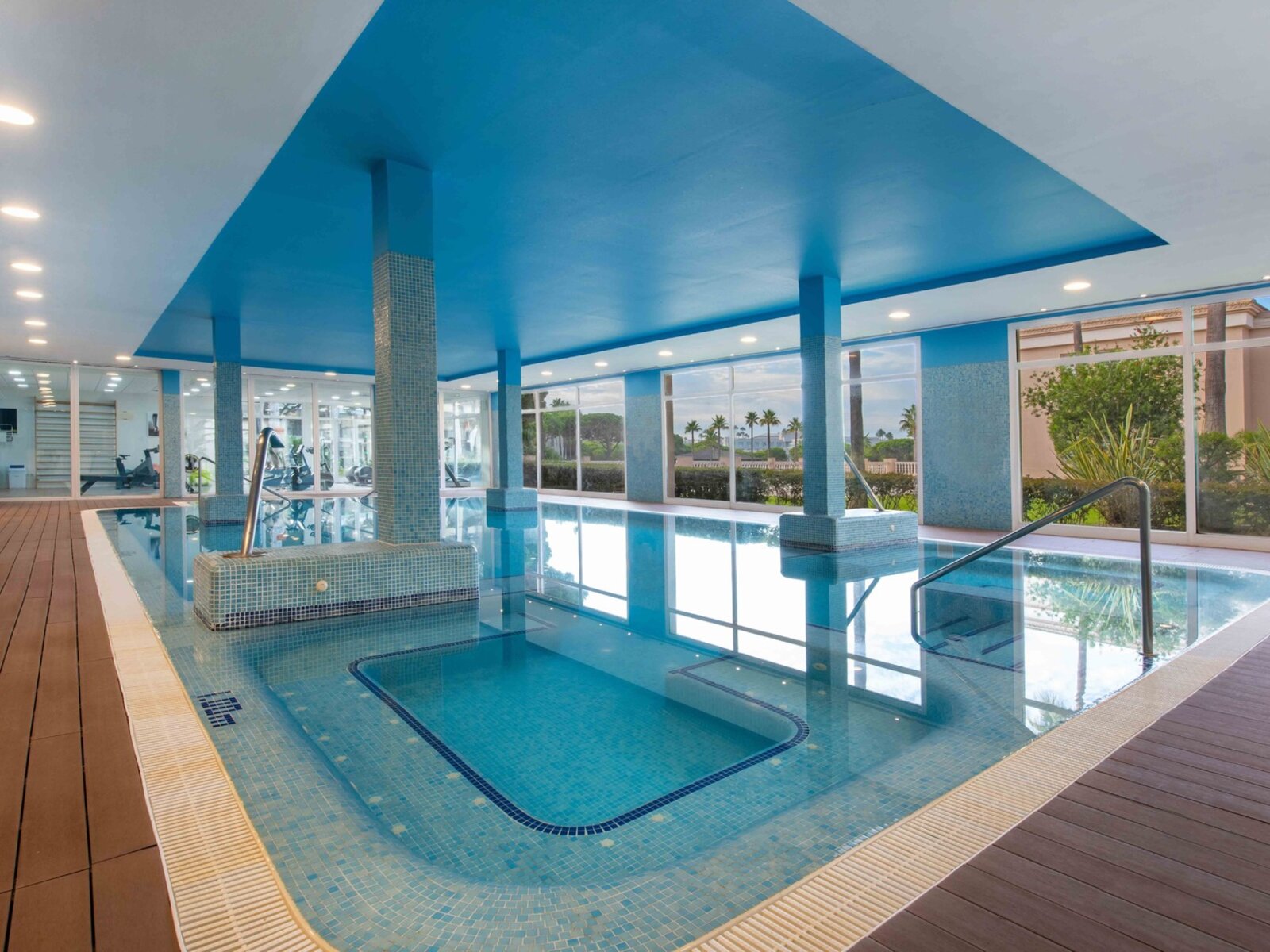 Relaxpool