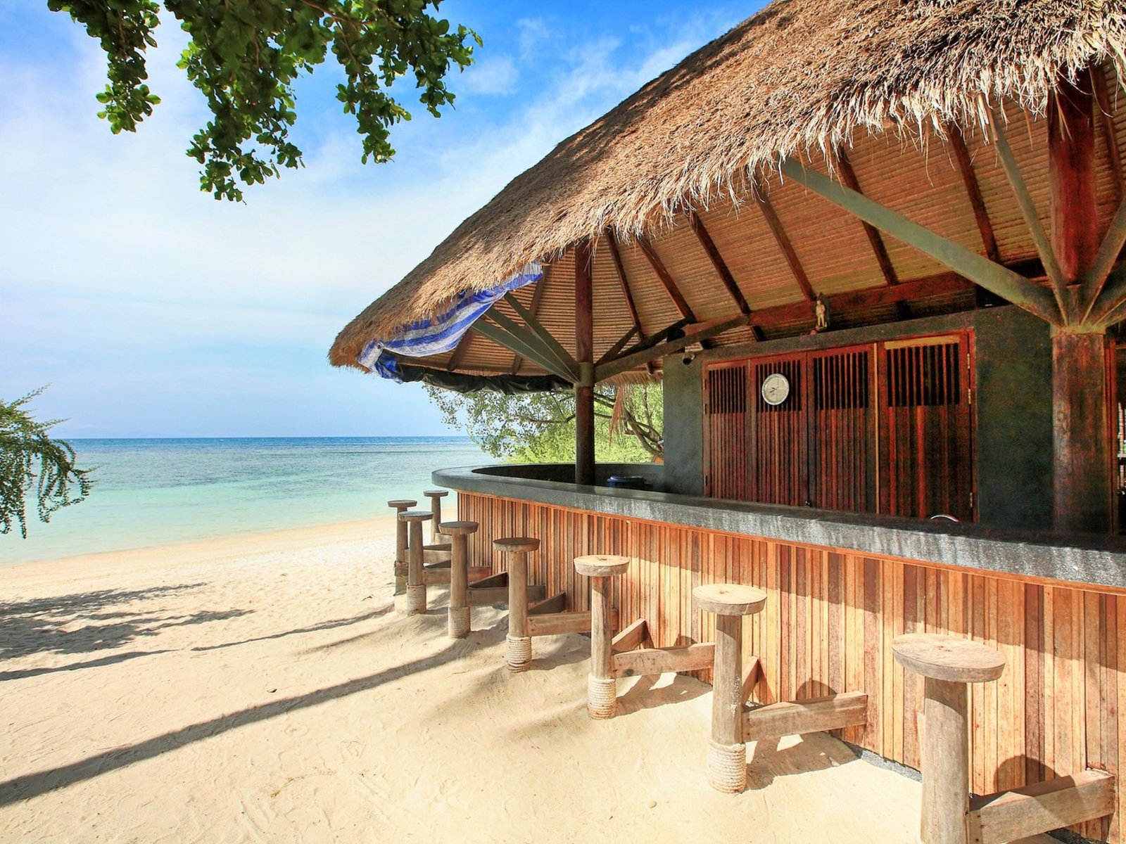 Beach Bar