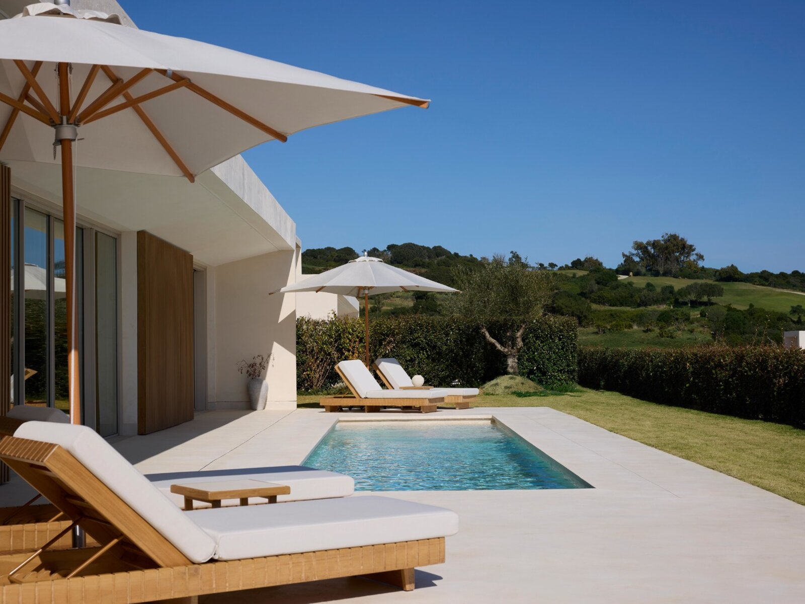 Wohnbeispiel Two Bedroom Pool Suite