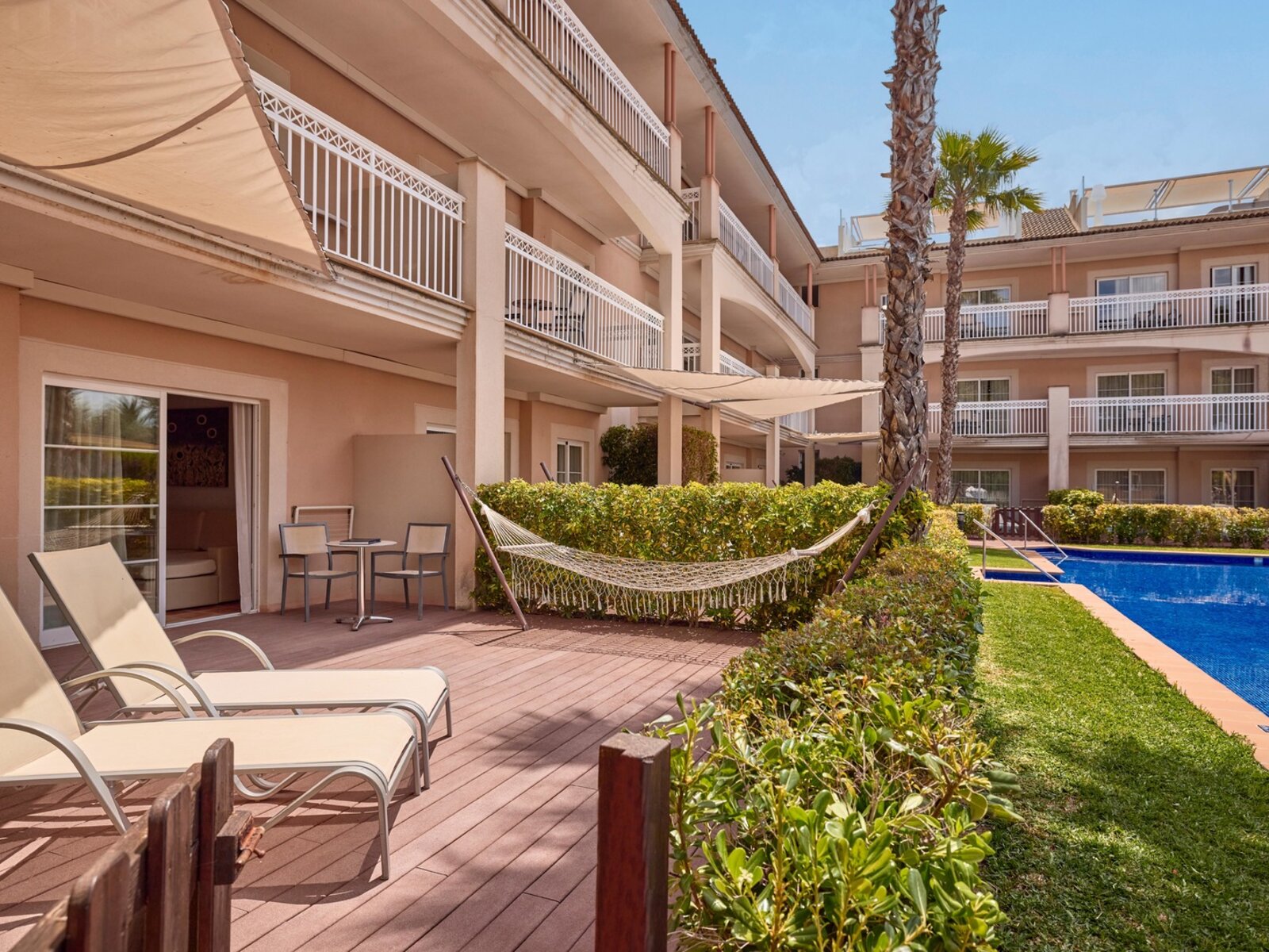 Wohnbeispiel One Bedroom Swim Up Suite
