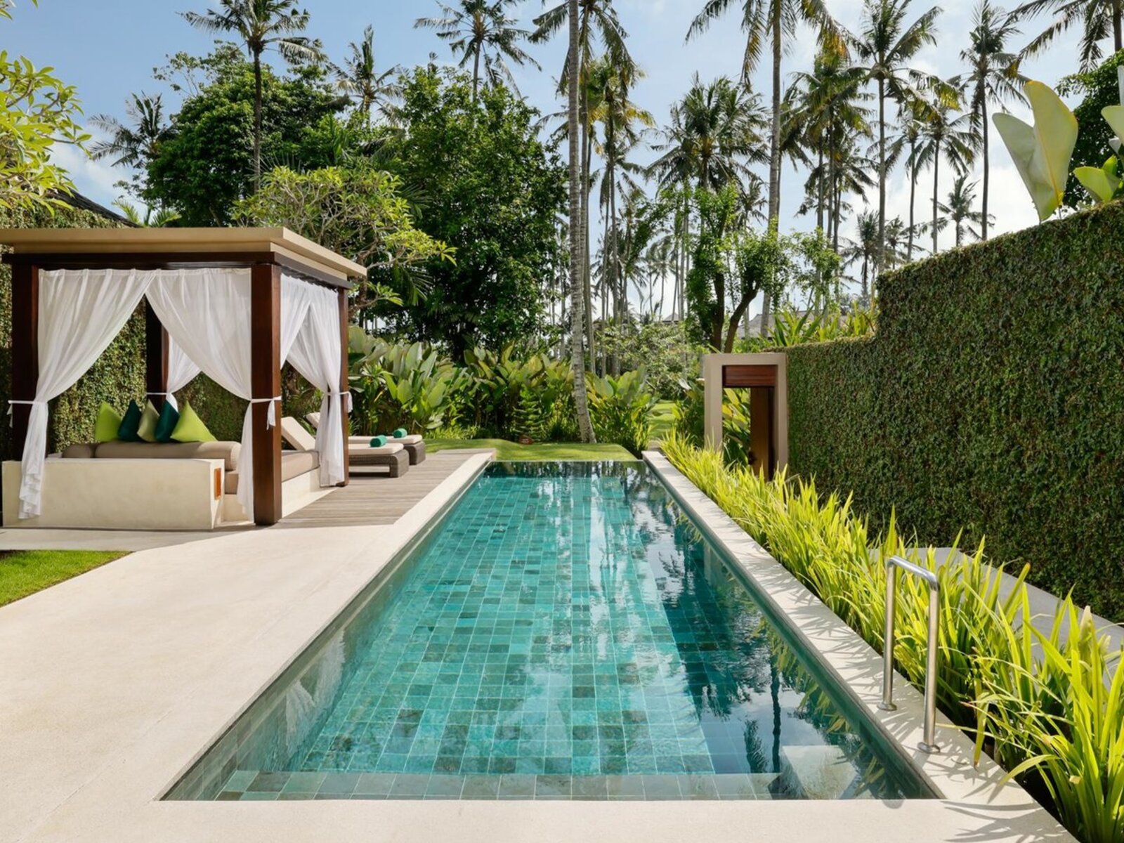 Wohnbeispiel Luxury Pool Villa
