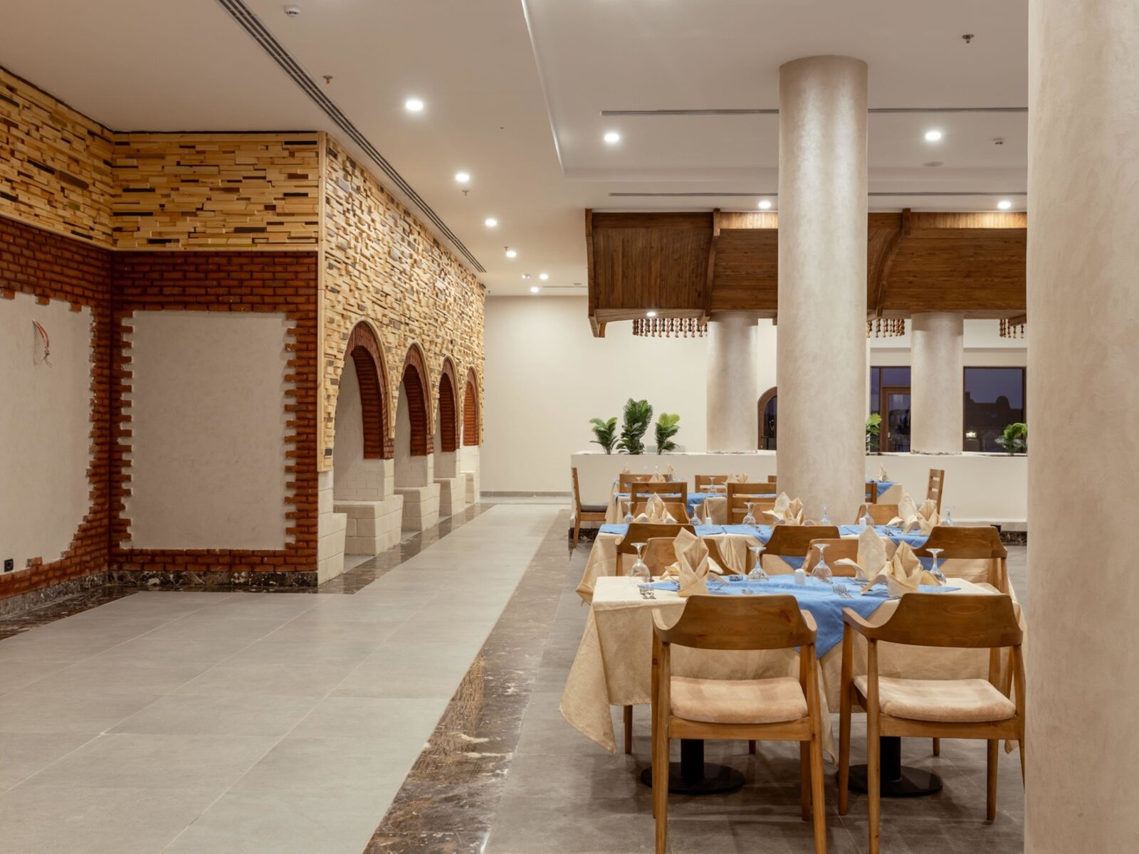 Dom Main Restaurant