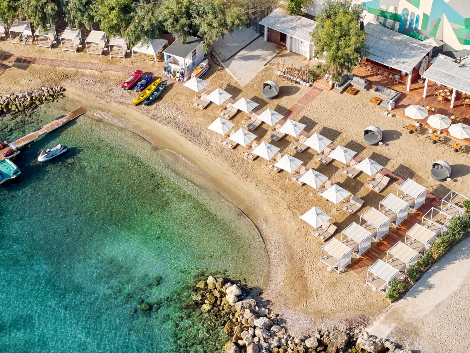 Emerald Beach Bar