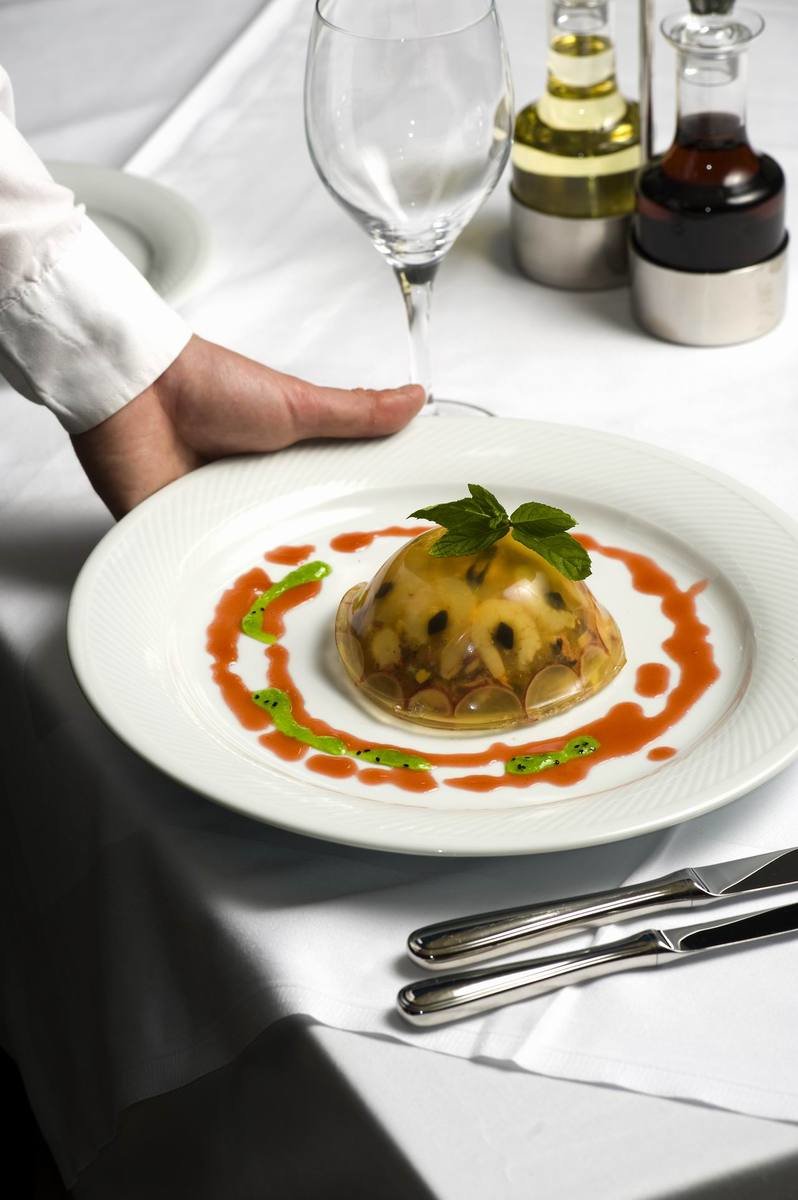 Maritimo pool restaurant and bar
