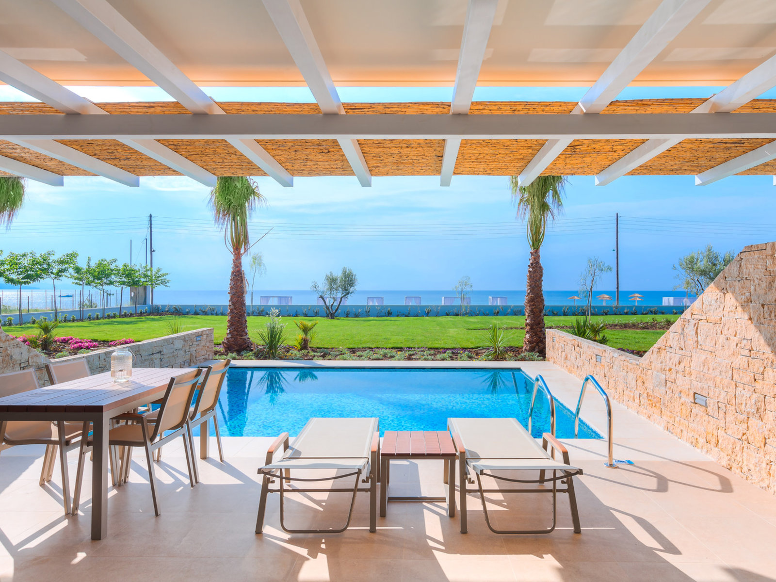 Wohnbeispiel Suite Private Pool