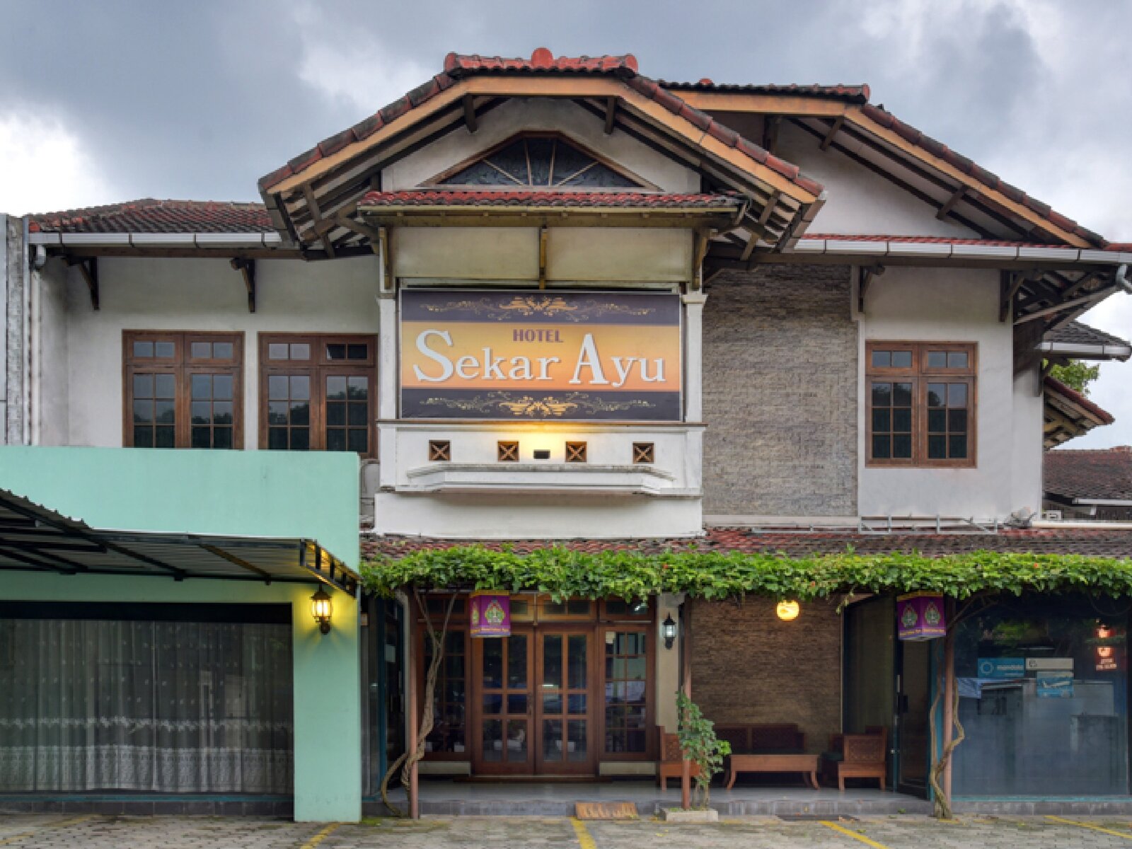 Hotel Sekar Ayu