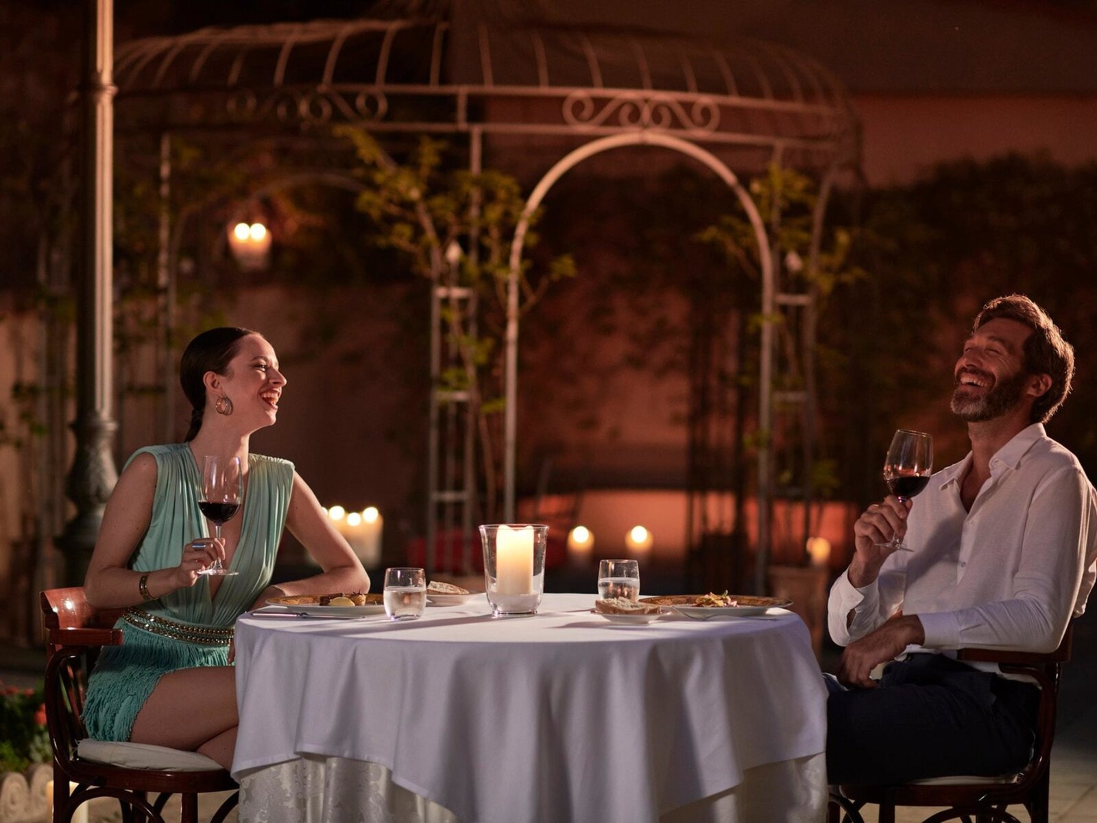 Byron Court Summer Restaurant