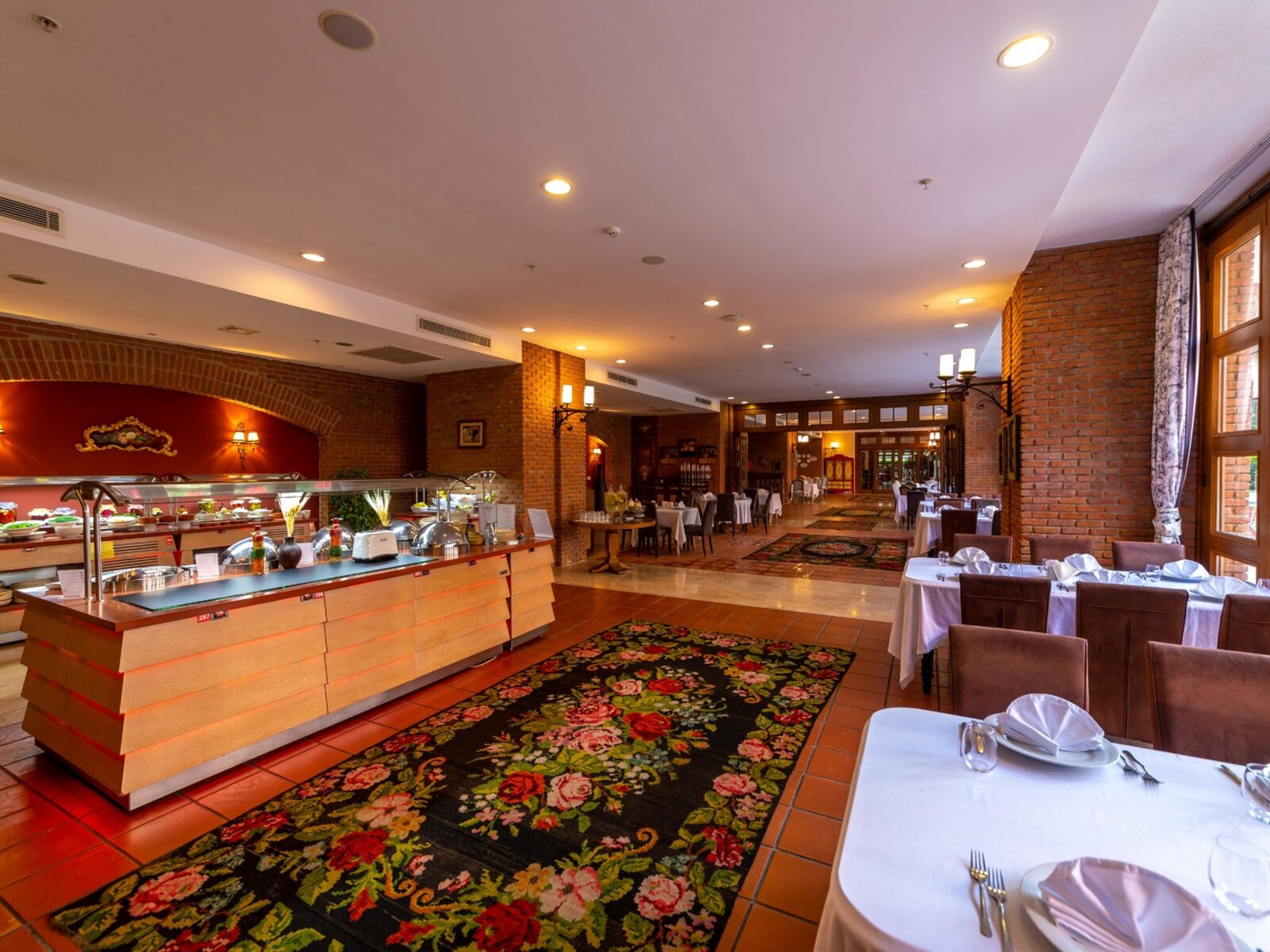 AKDENIZ RESTORAN (BLOCK B)