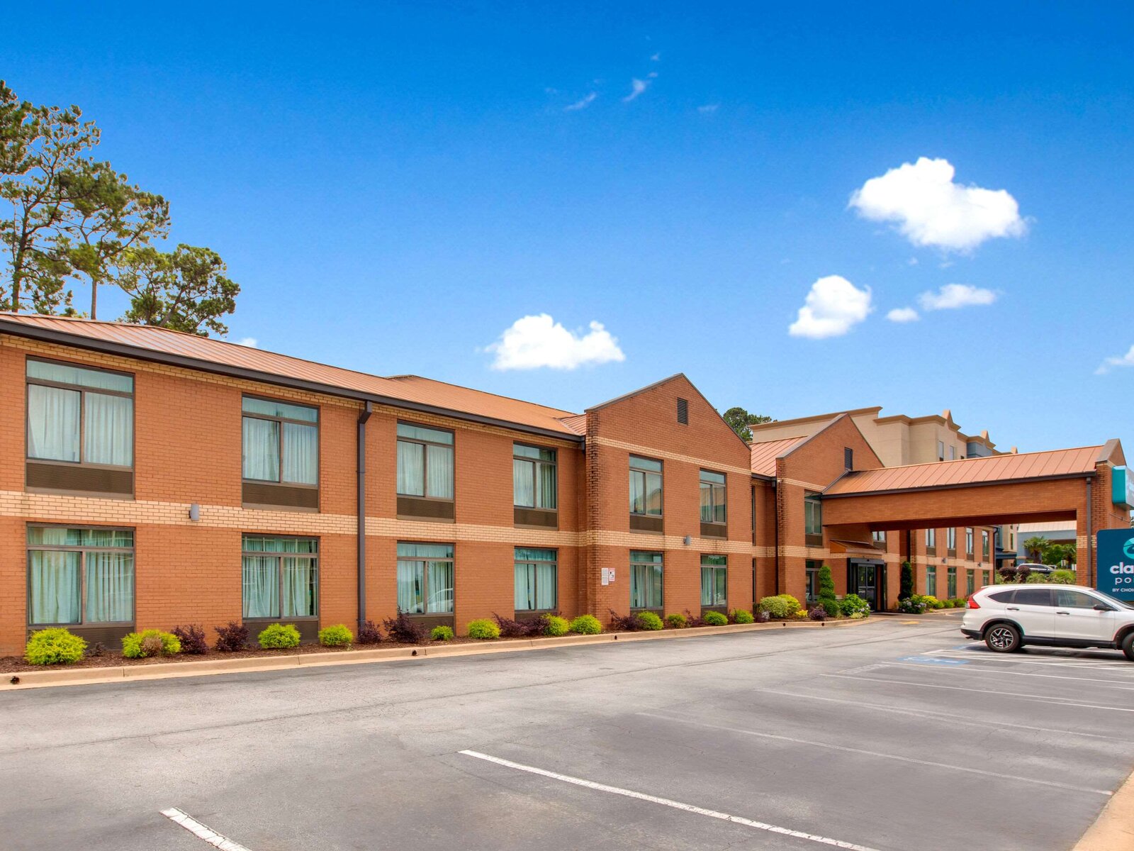 Clarion Pointe Atlanta Airport College Park www.tui.com