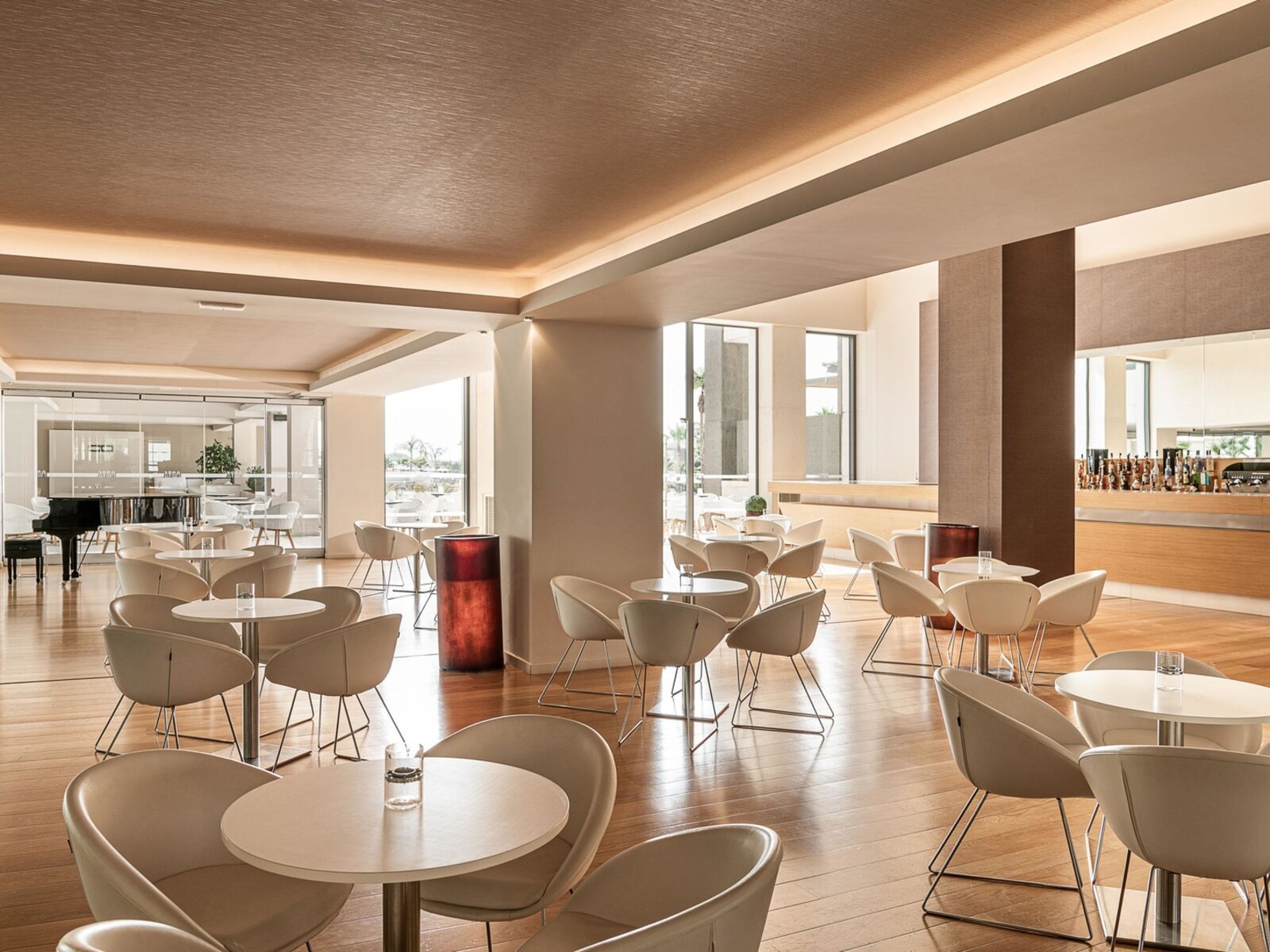 Le Bar