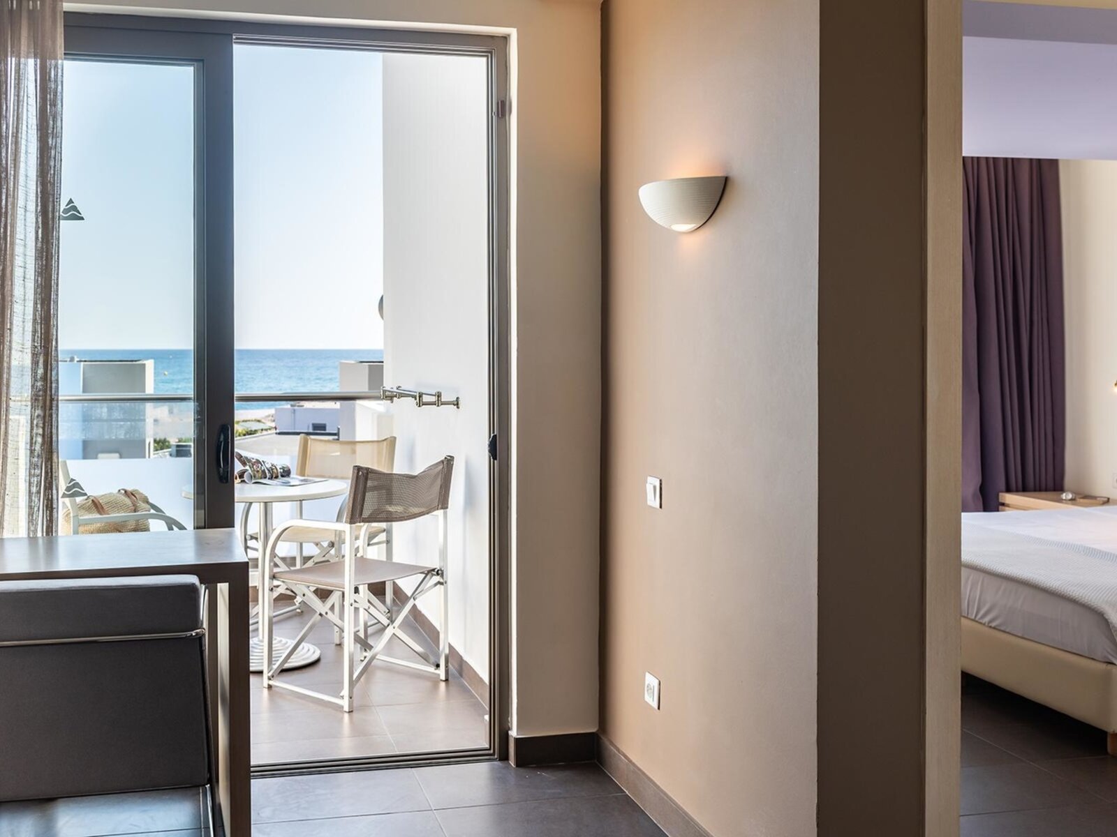 Wohnbeispiel One Bedroom Suite Limited Sea View
