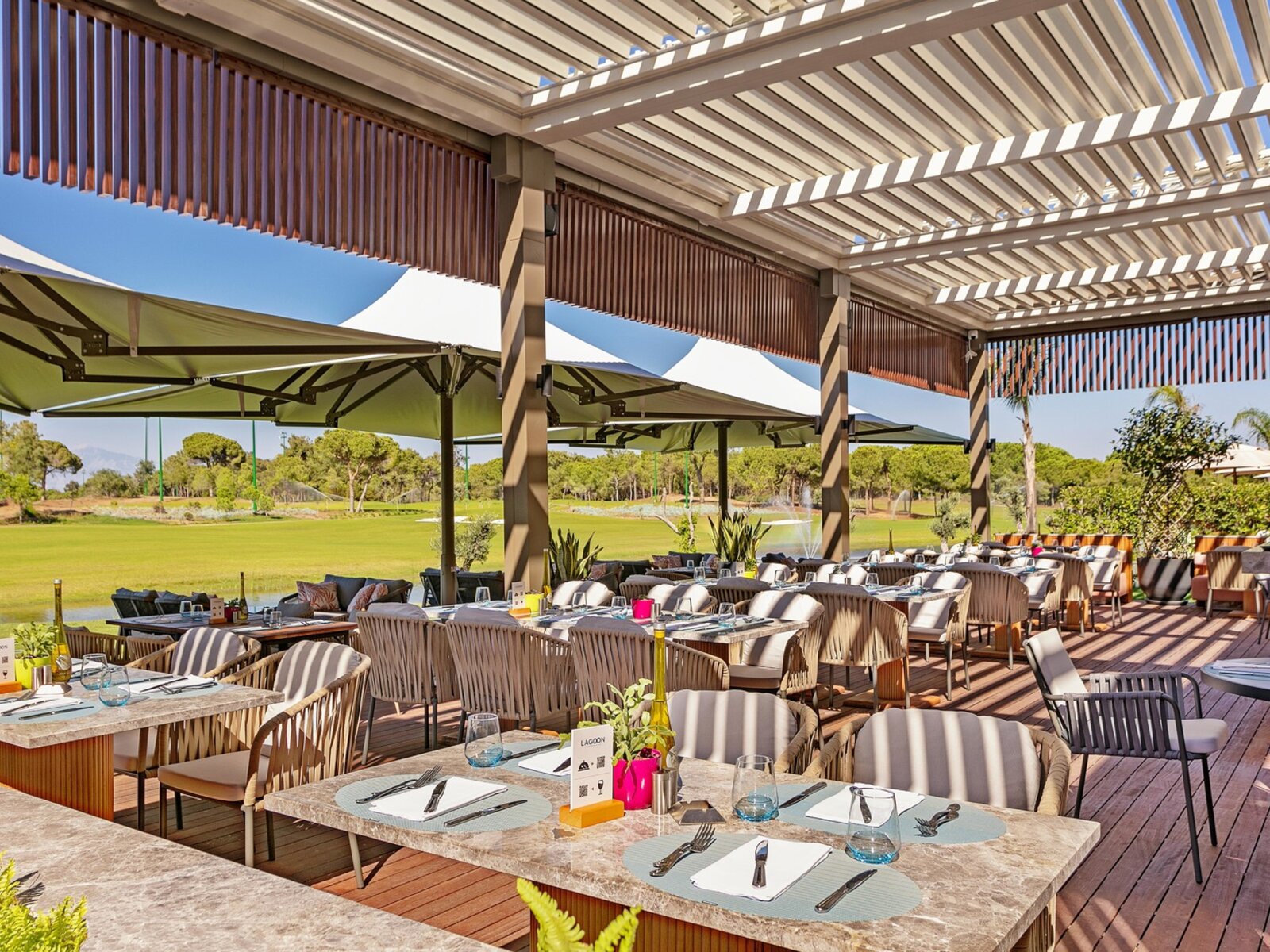 LAGOON RESTAURANT