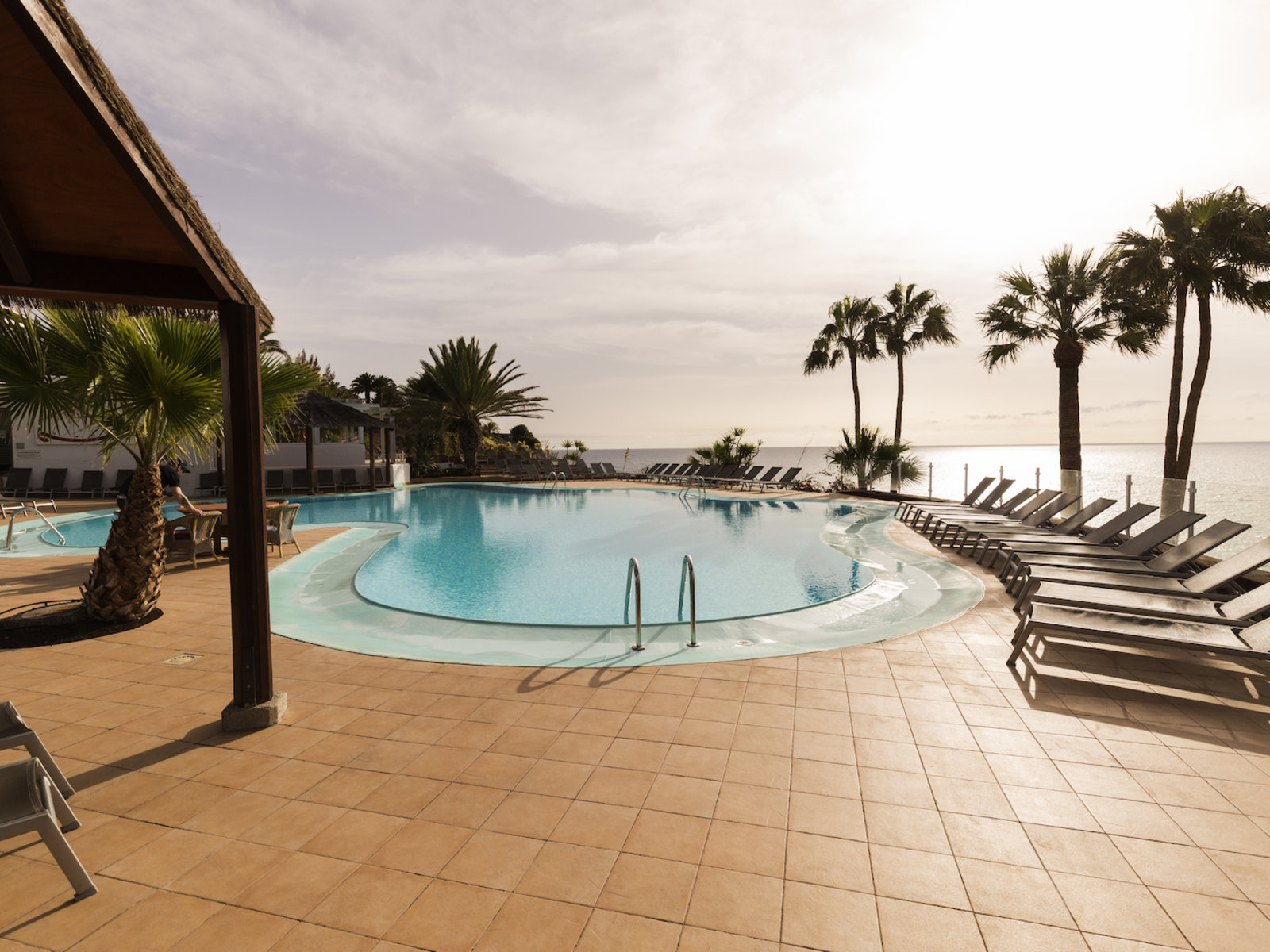 Relaxpool
