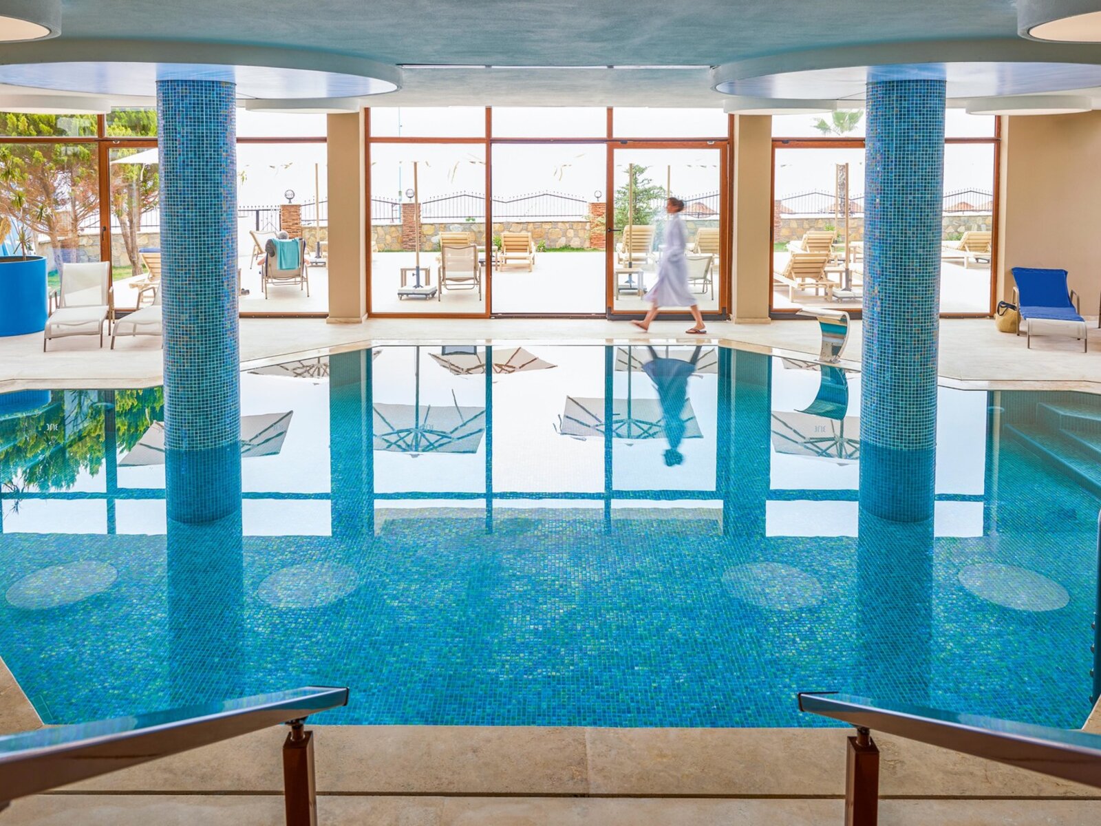 Indoorpool im Spa