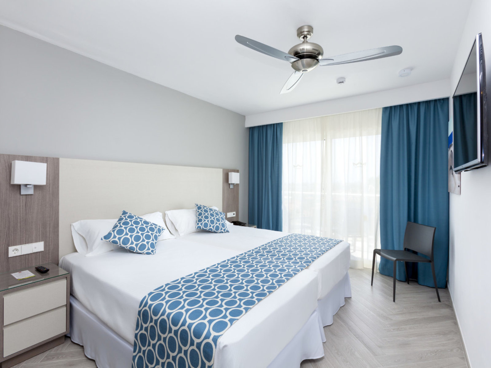 Wohnbeispiel Family Room (2 Bedrooms)