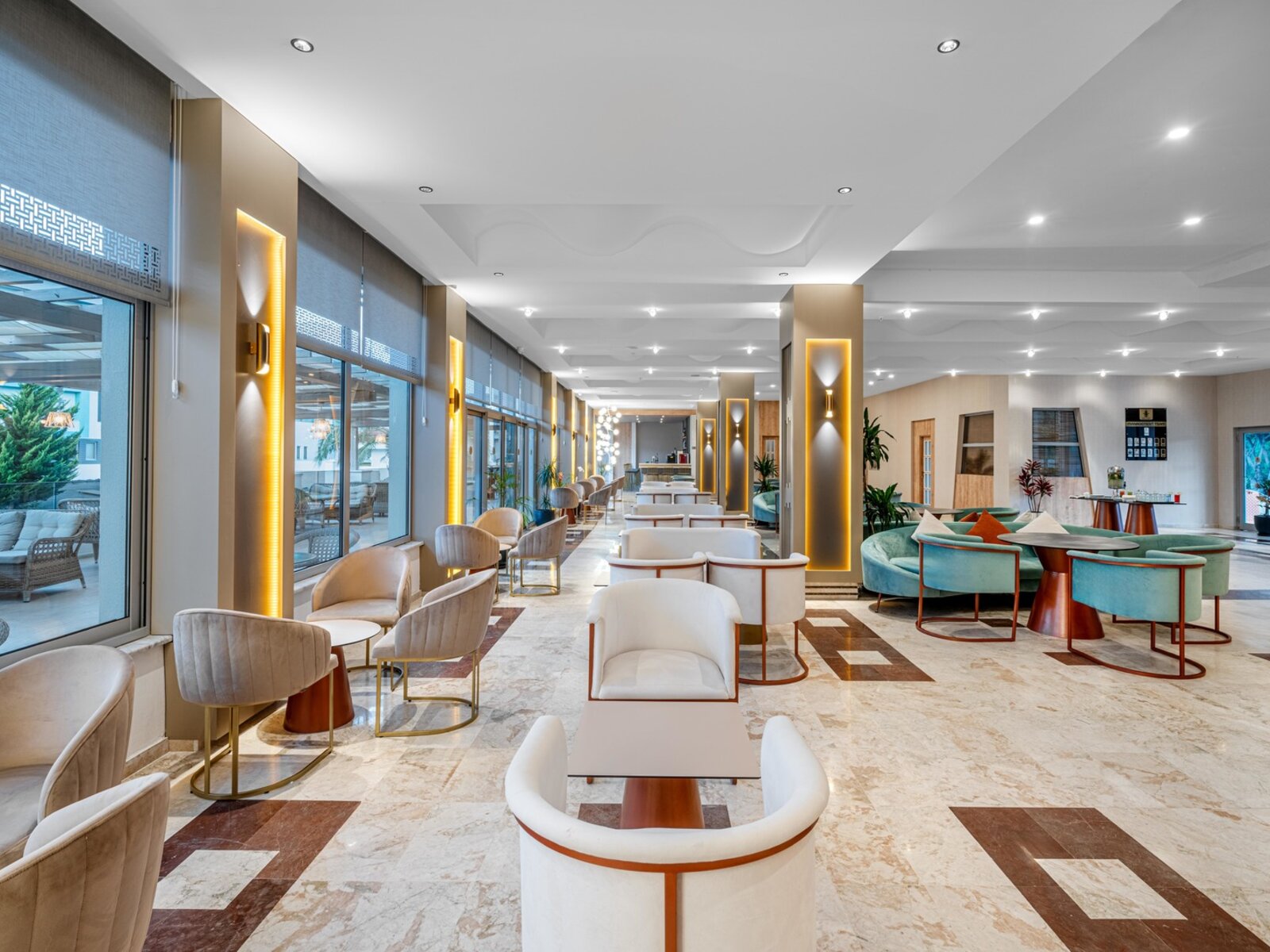 Lobby Bar