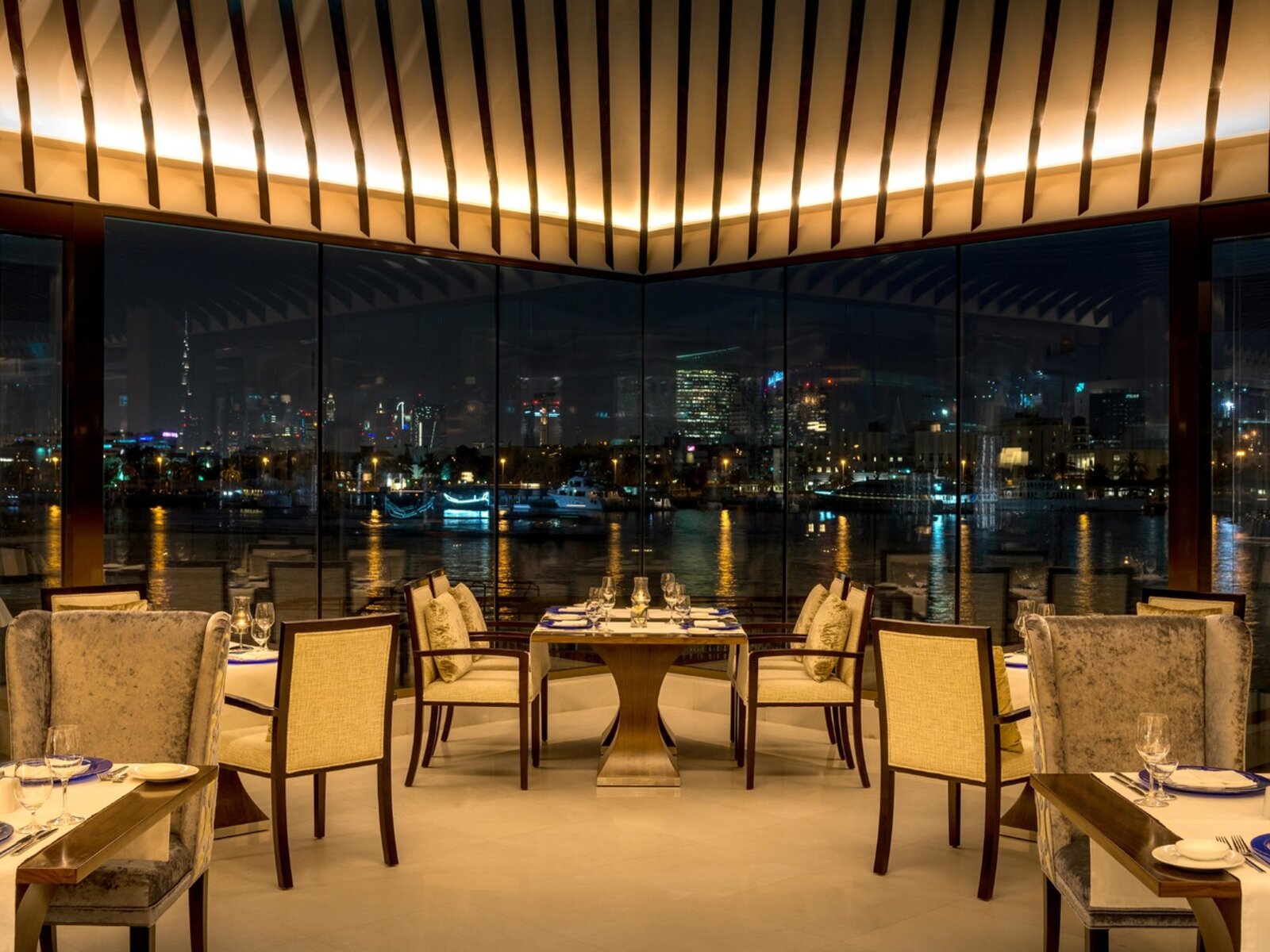 Vivaldi by Alfredo Russo Lounge