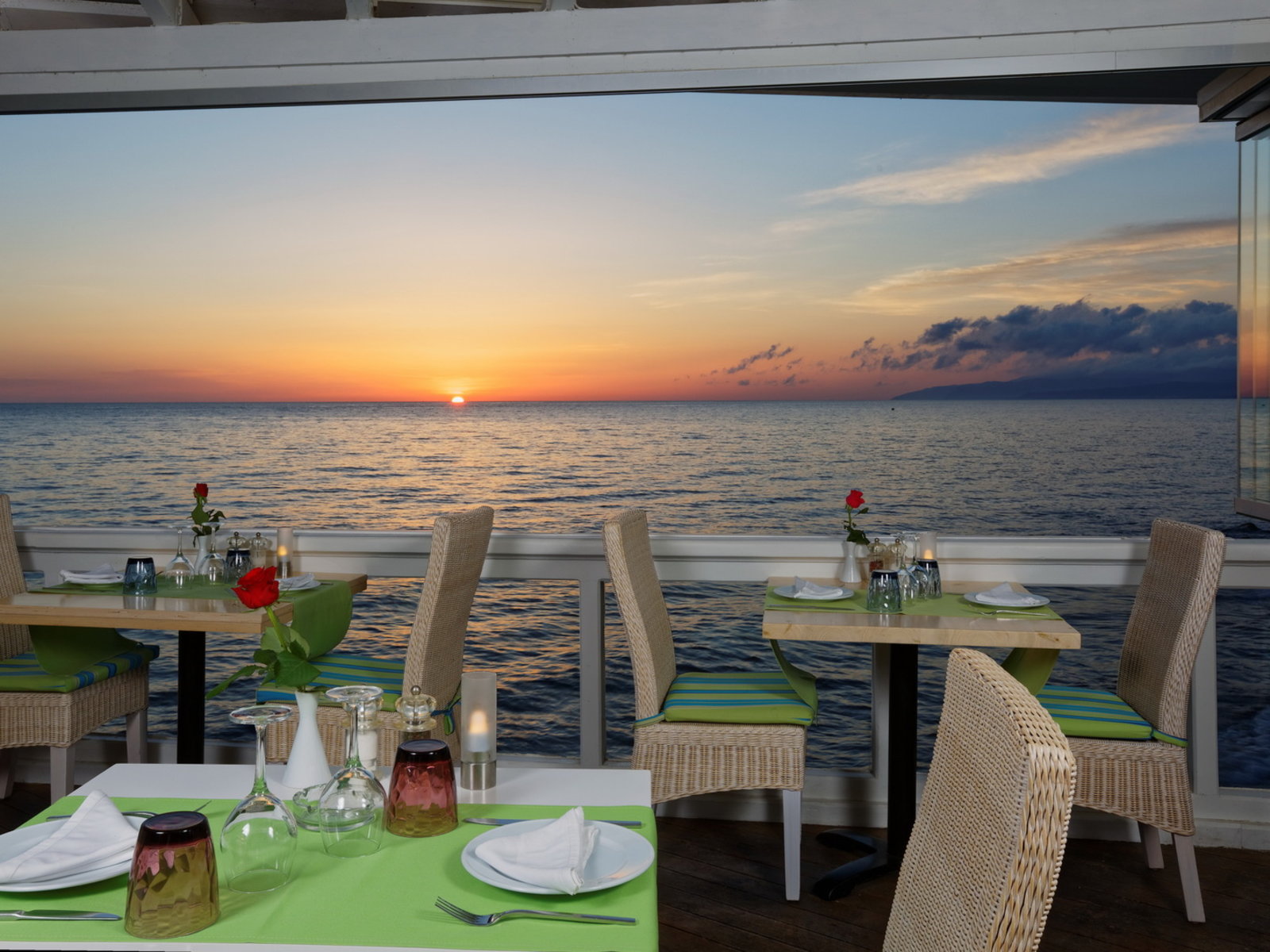 PALMERA SEASIDE RESTAURANT