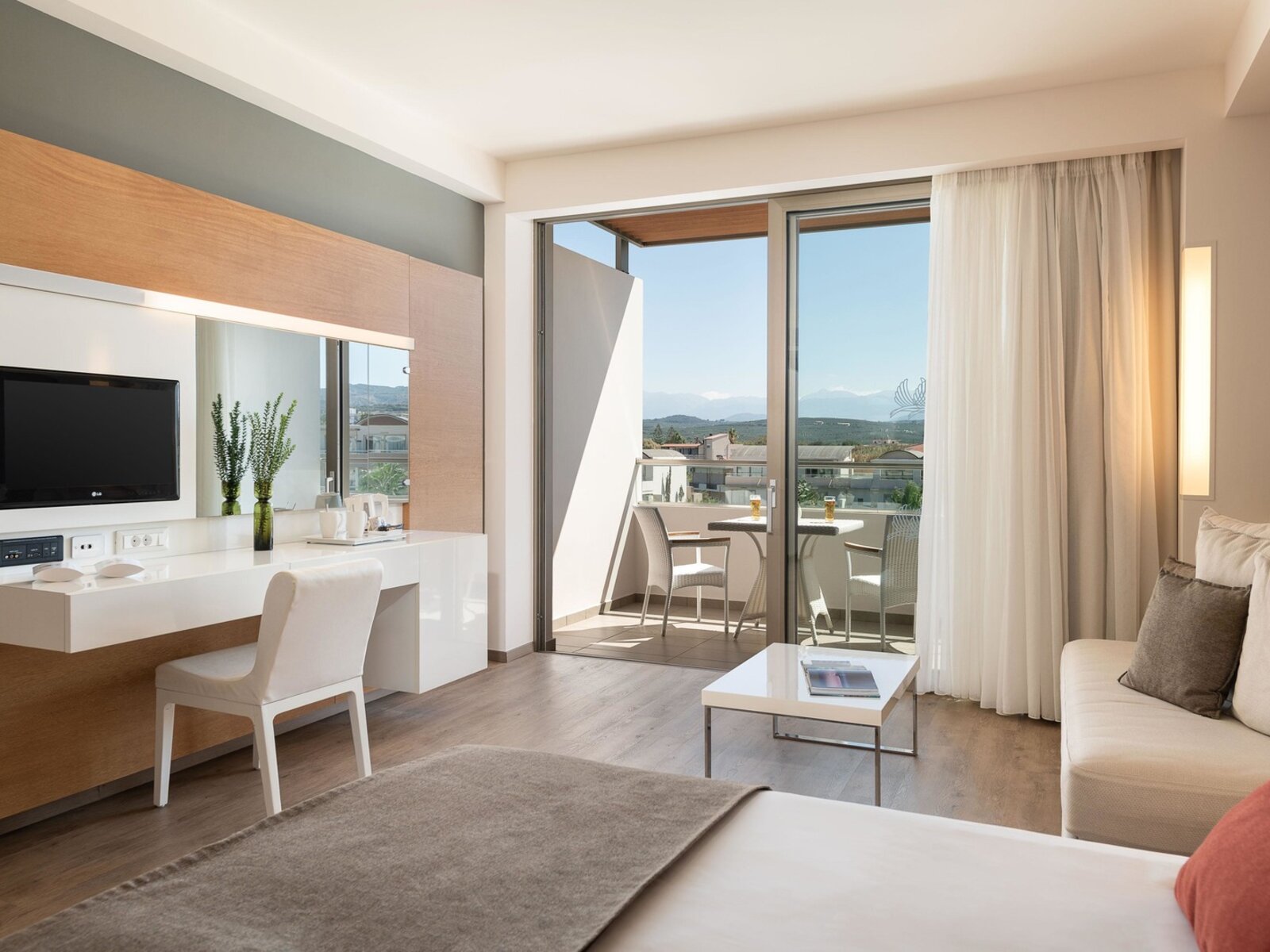 Wohnbeispiel Deluxe room poolview
