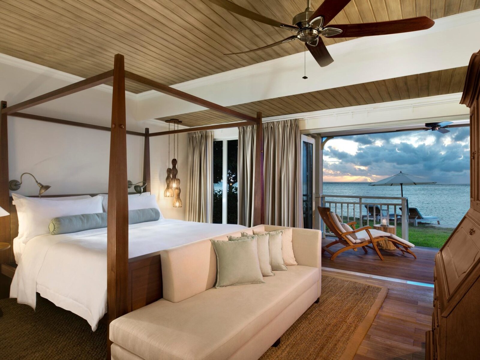 Wohnbeispiel Peninsula Beach Access Suite