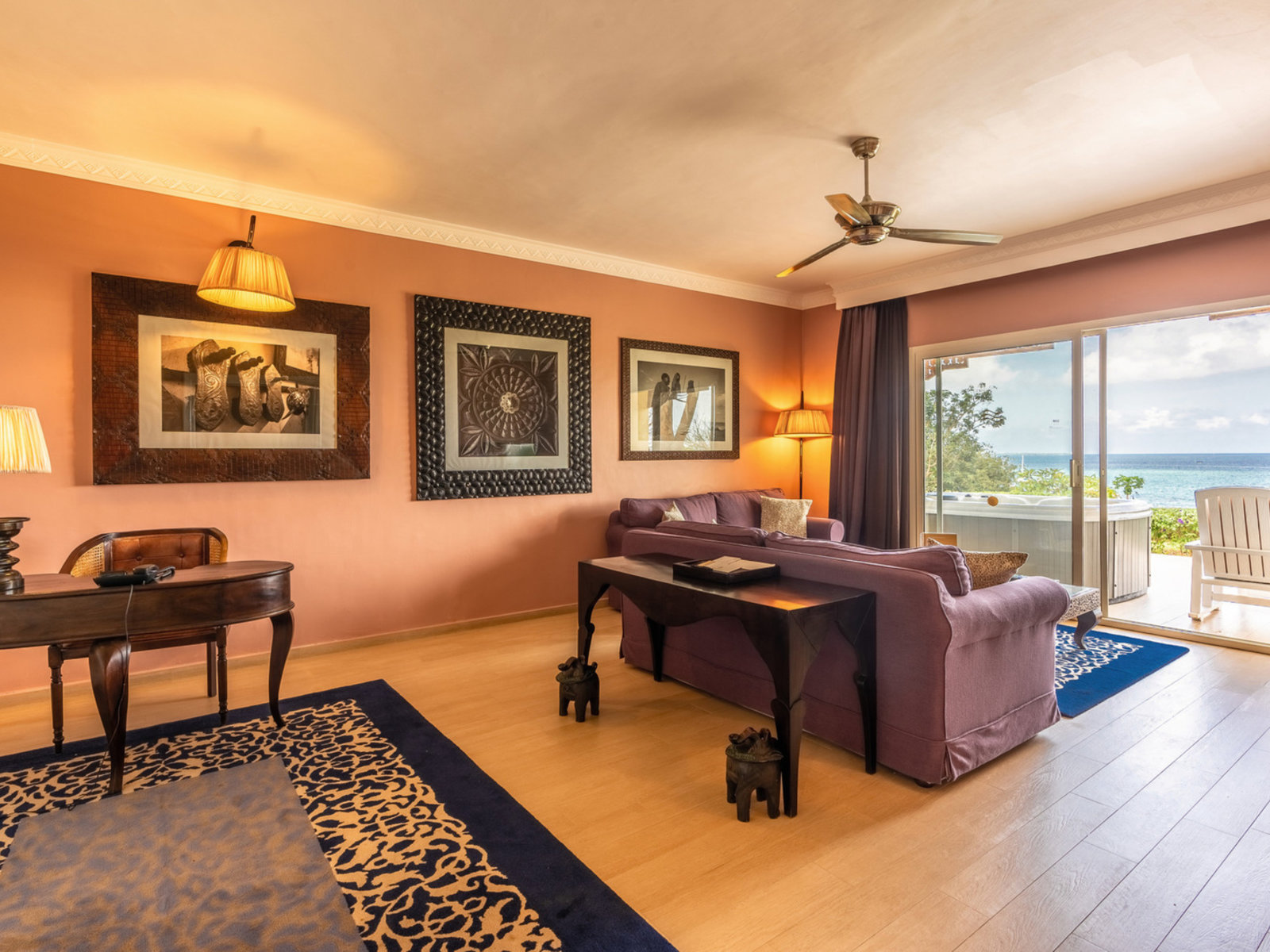 Wohnbeispiel Jacuzzi Suite