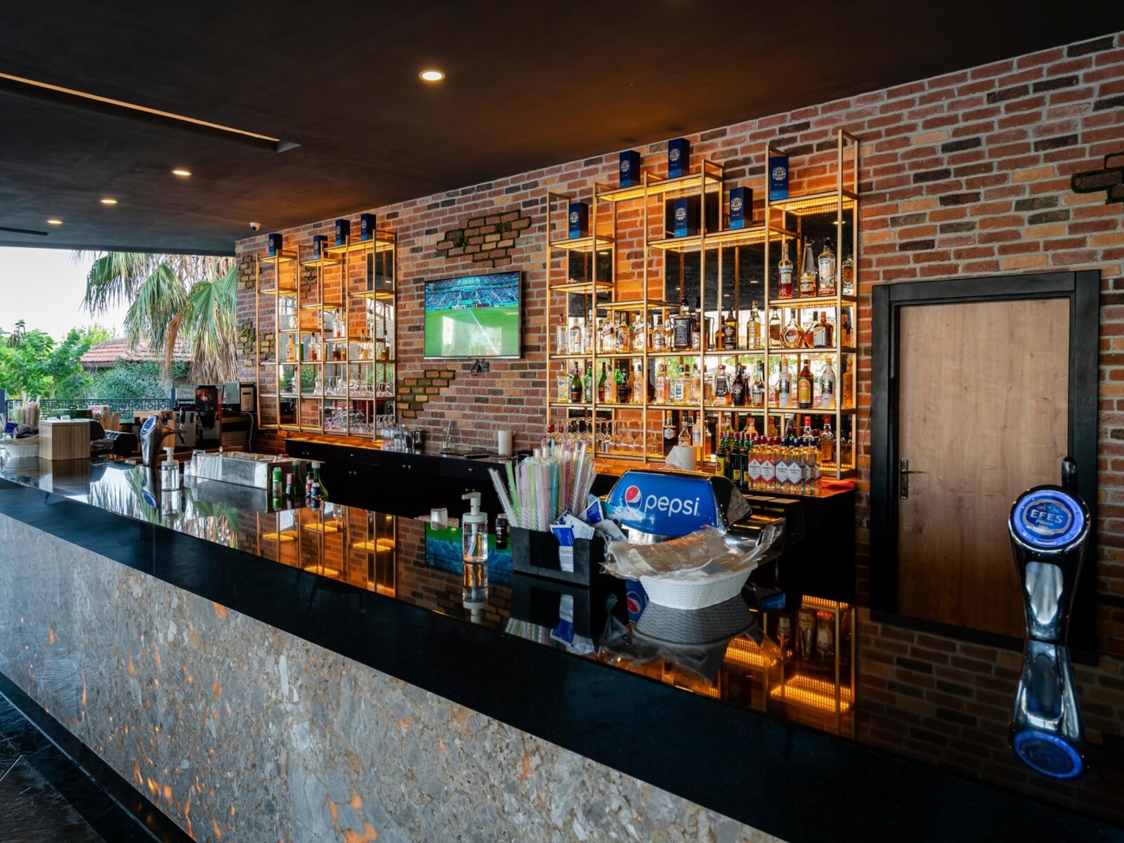 Snack Bar