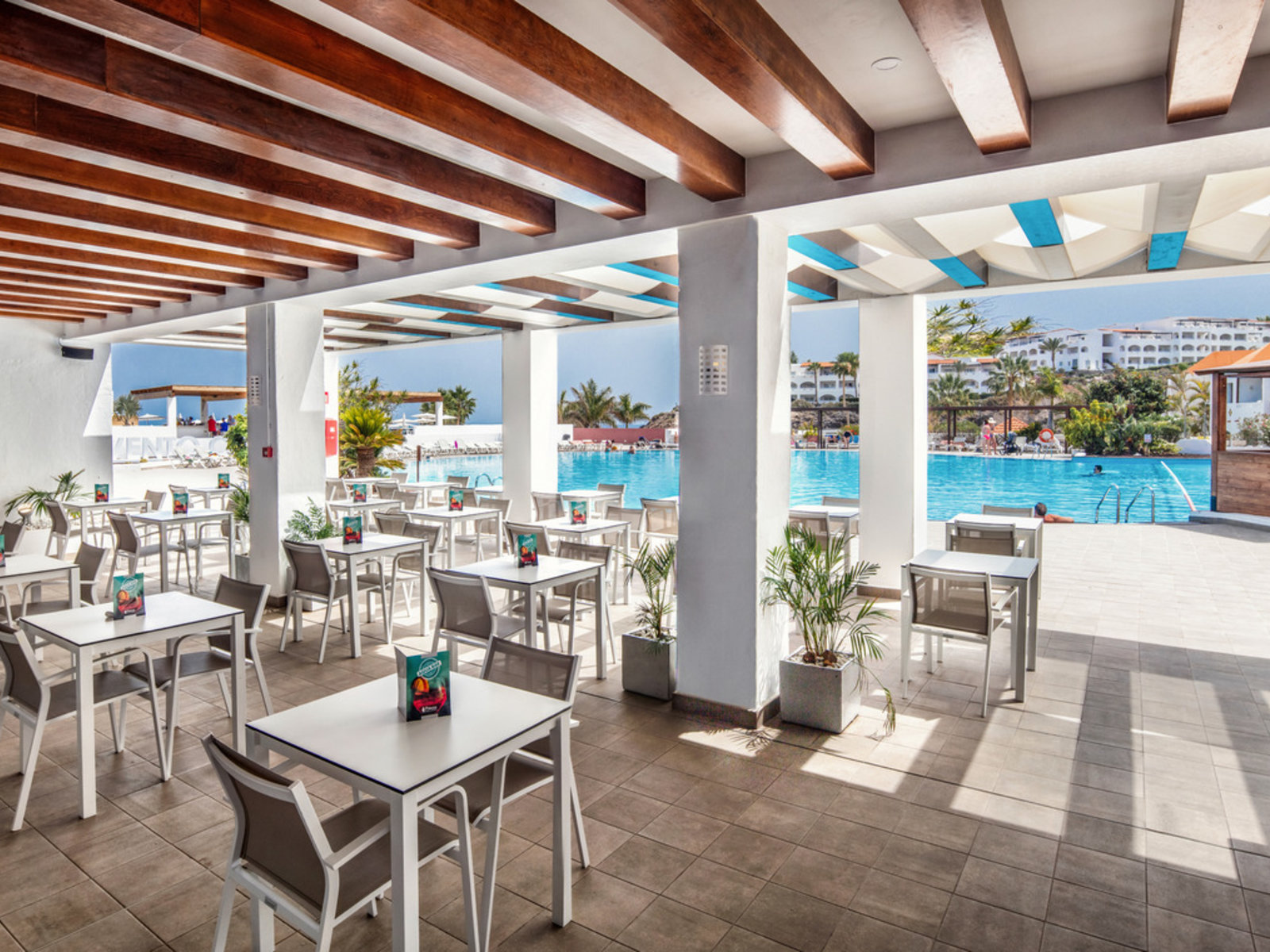 Arena Bar