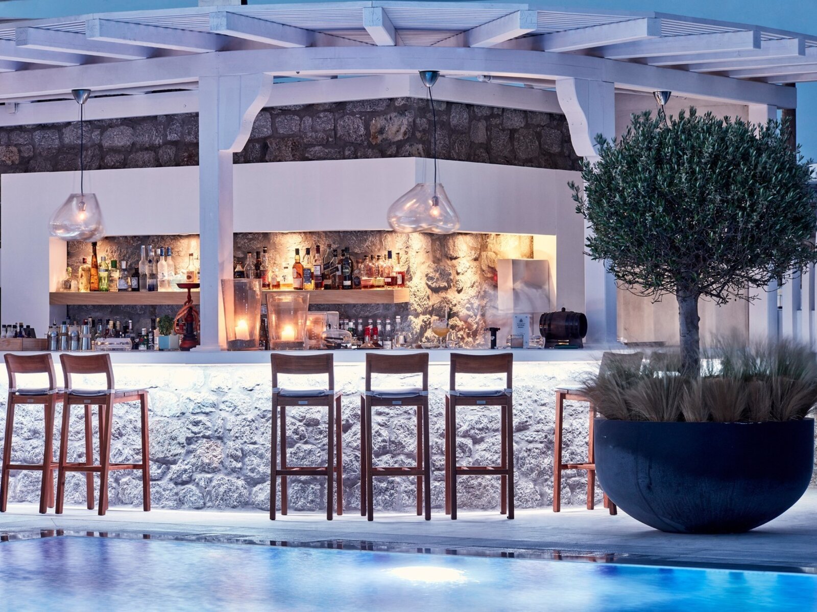 George's bar
