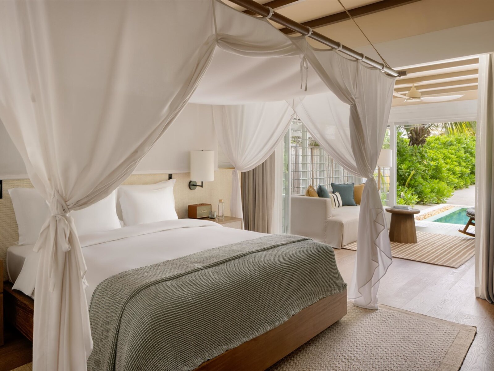 Wohnbeispiel Two Bedroom Beach Villa with Pool