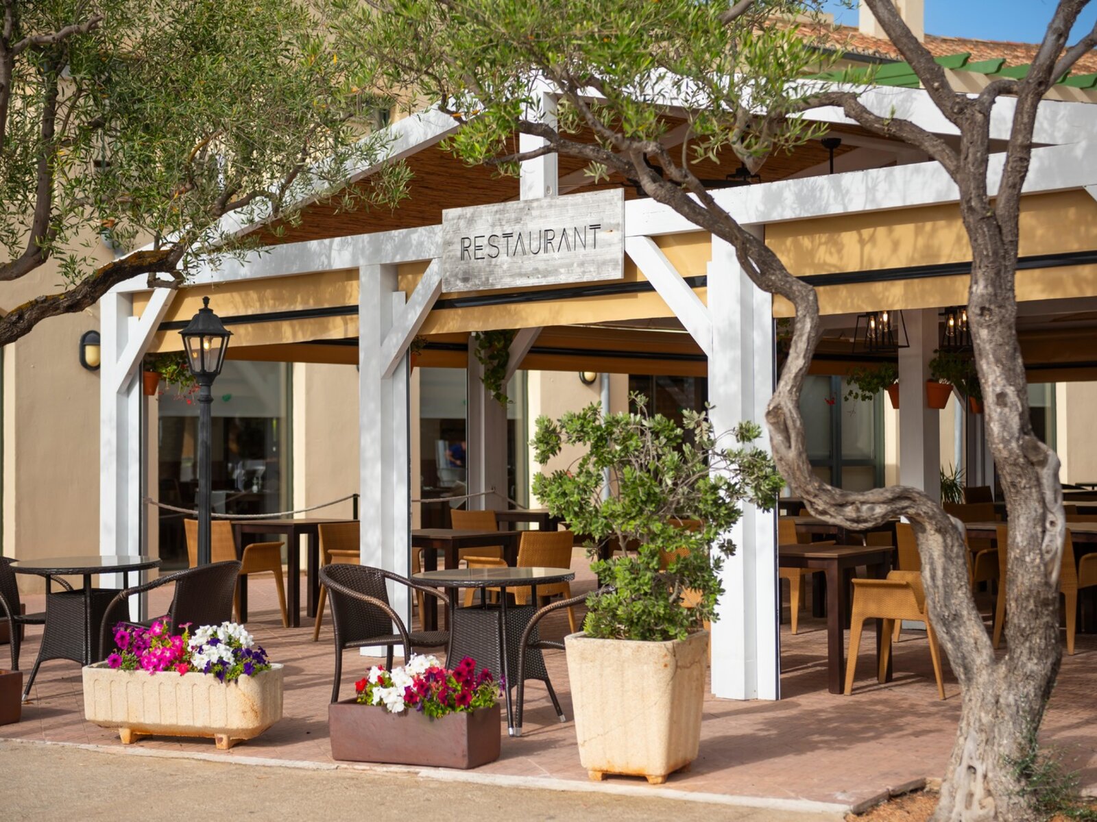 lakua restaurant