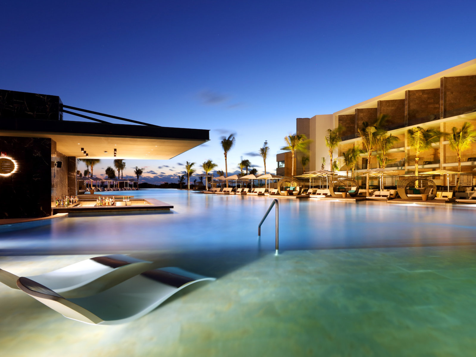 Piscina Principal Trs