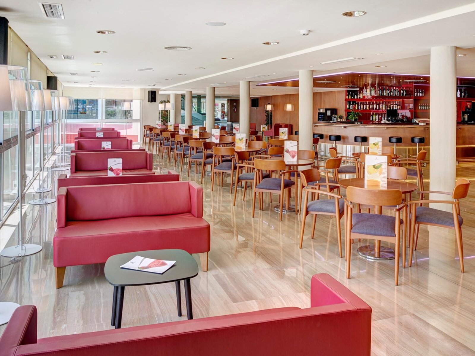 Bar Salón