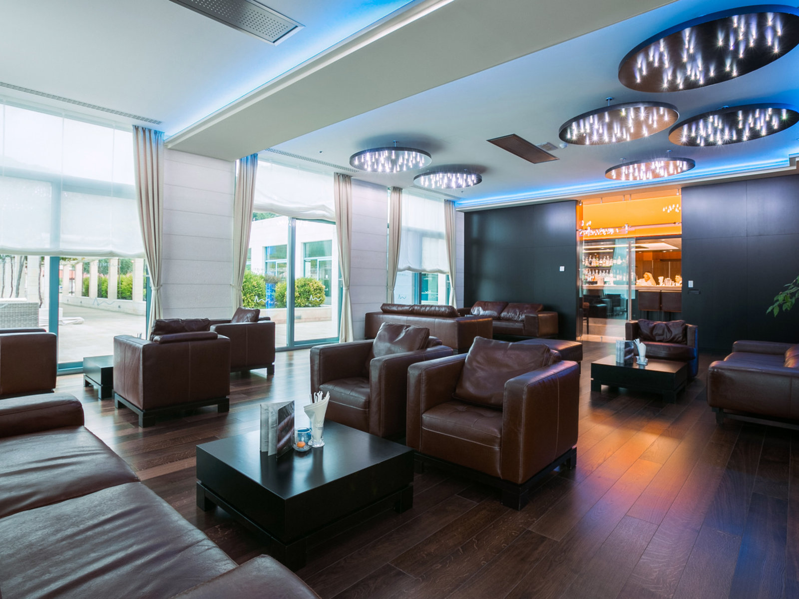 Lobbybar