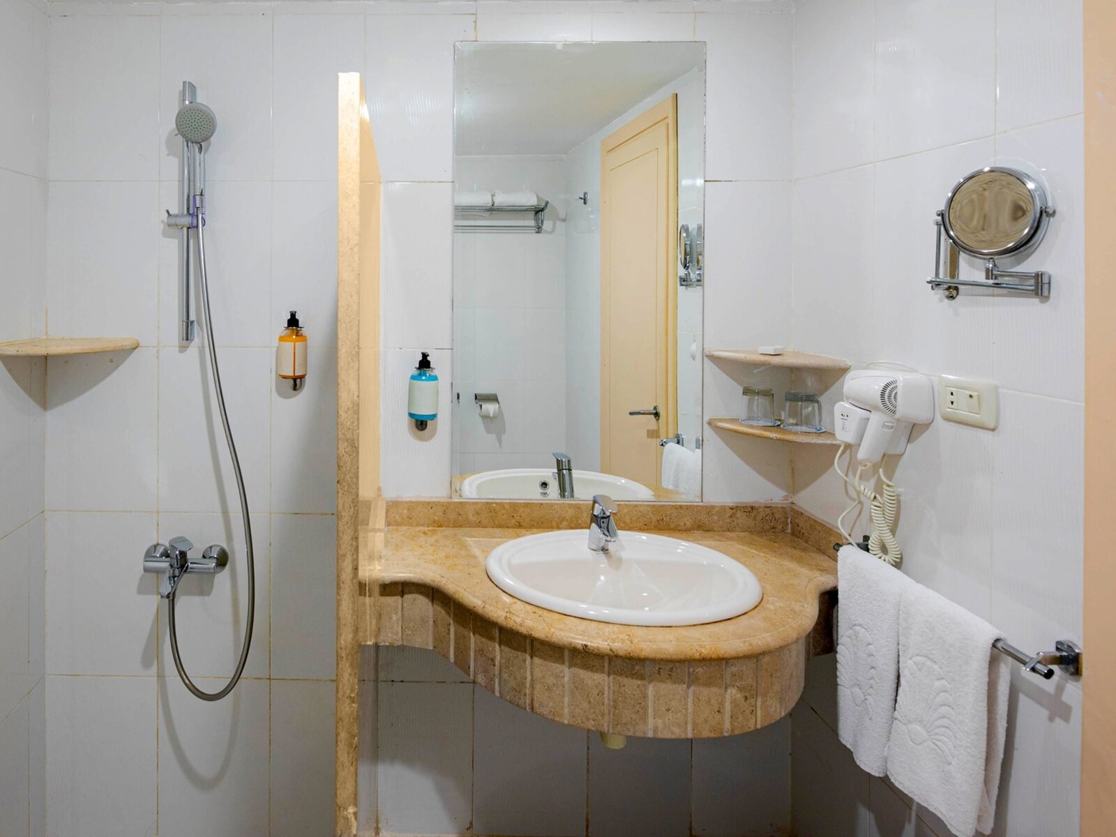 Wohnbeispiel Standard Room