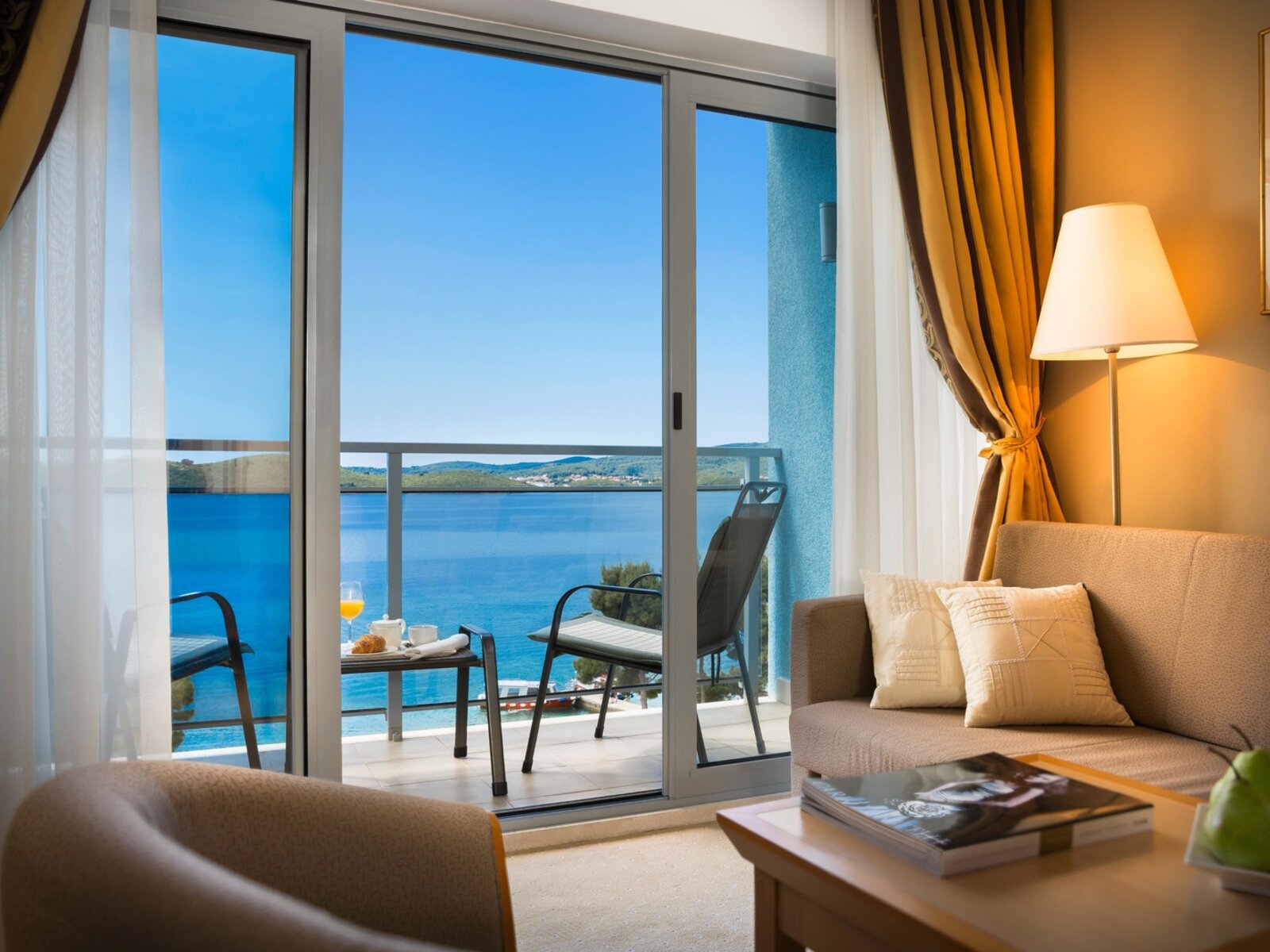 Wohnbeispiel Superior junior suite with balcony, seaview
