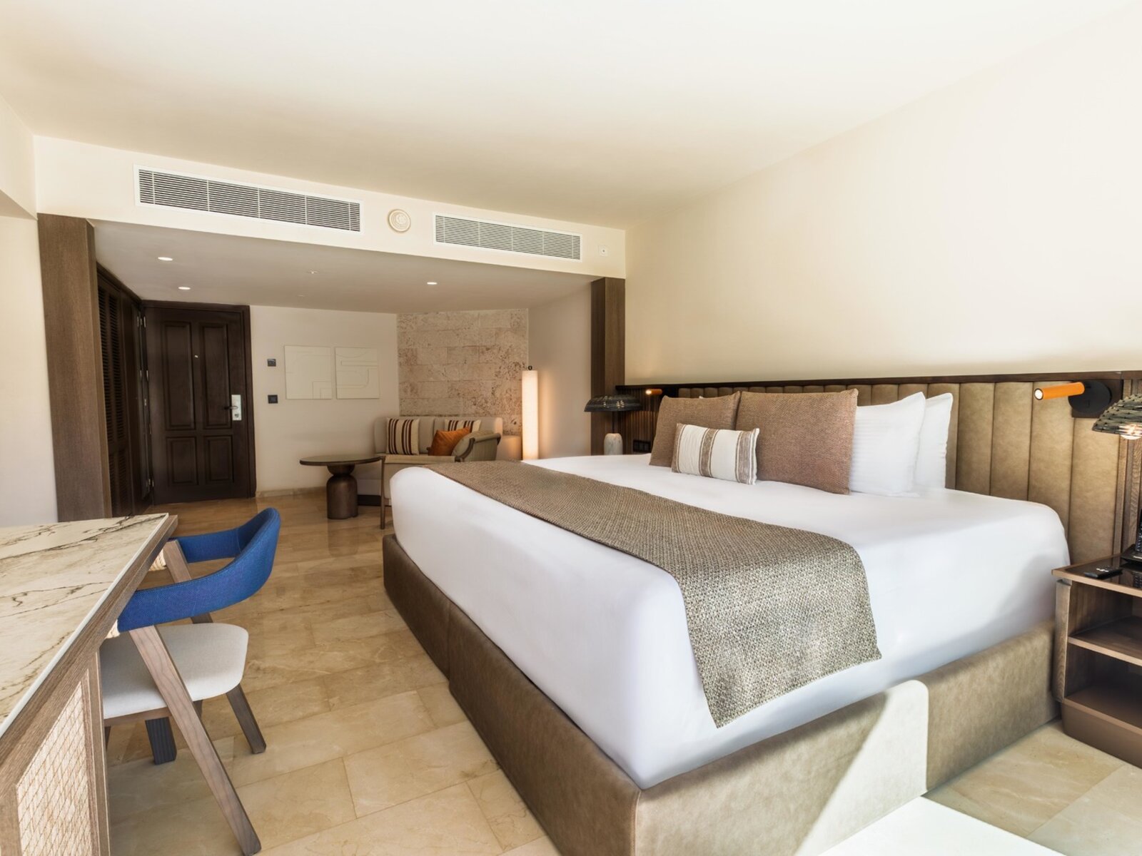 Wohnbeispiel Single with Child Superior Juniorsuite Garden View