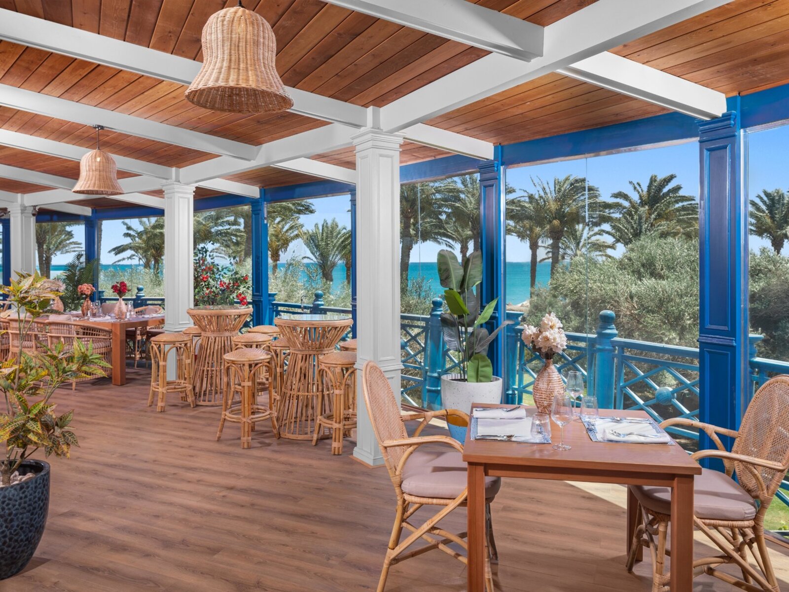 Yamas Bar