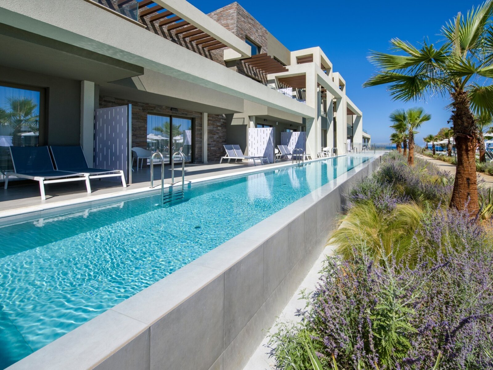 Wohnbeispiel Superior Double Swim Up Room