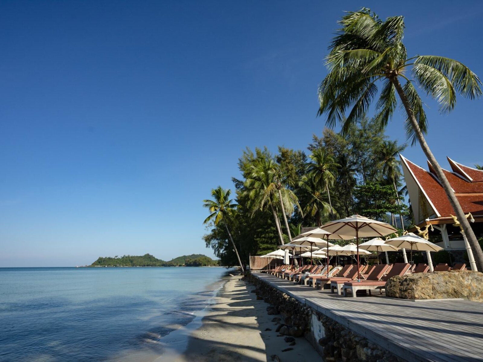 By the Sea Restaurant and Bar