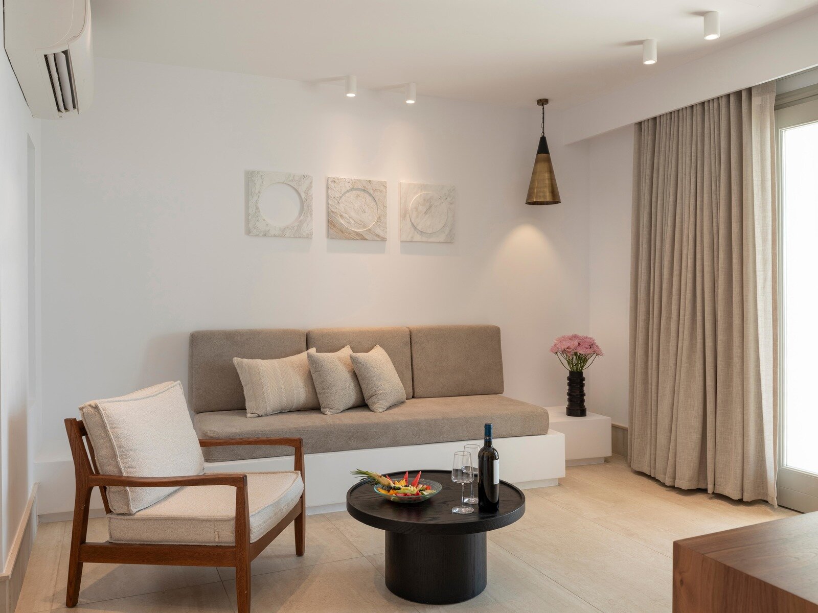 Wohnbeispiel Sunset  Sea View Suite with Pool