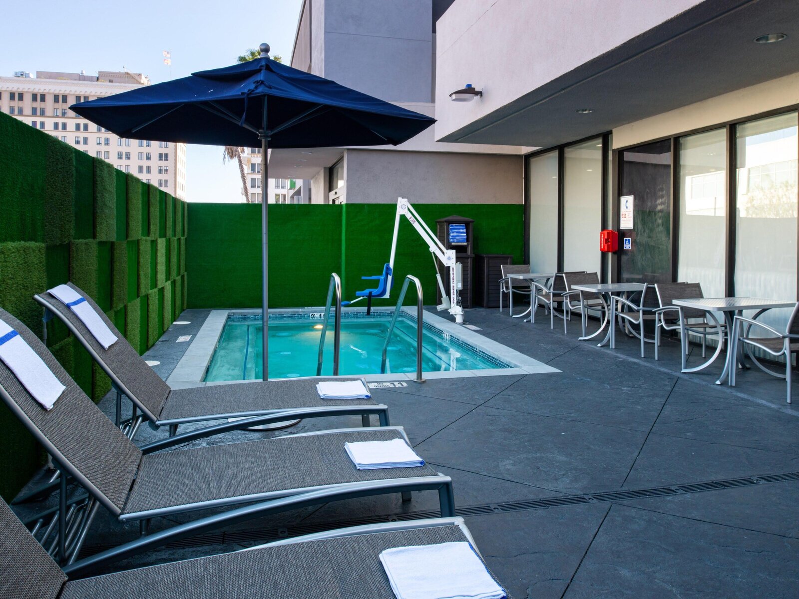 Pool
