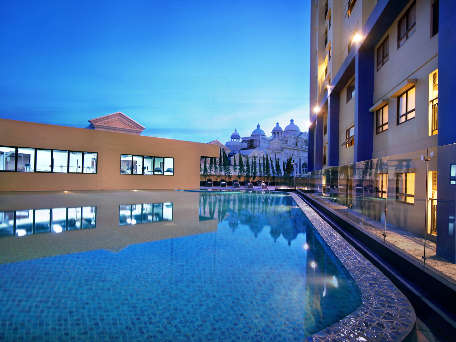 Hotel Atria Residences Gading Serpong in Tangerang günstig buchen bei