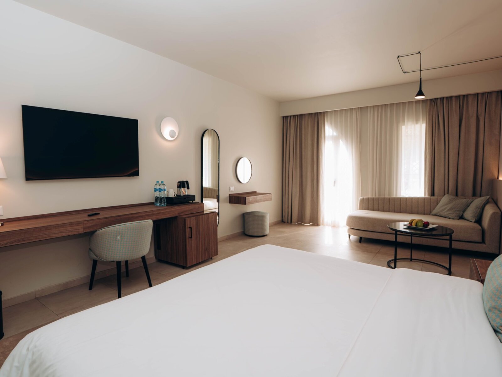 Wohnbeispiel Deluxe Pool View room