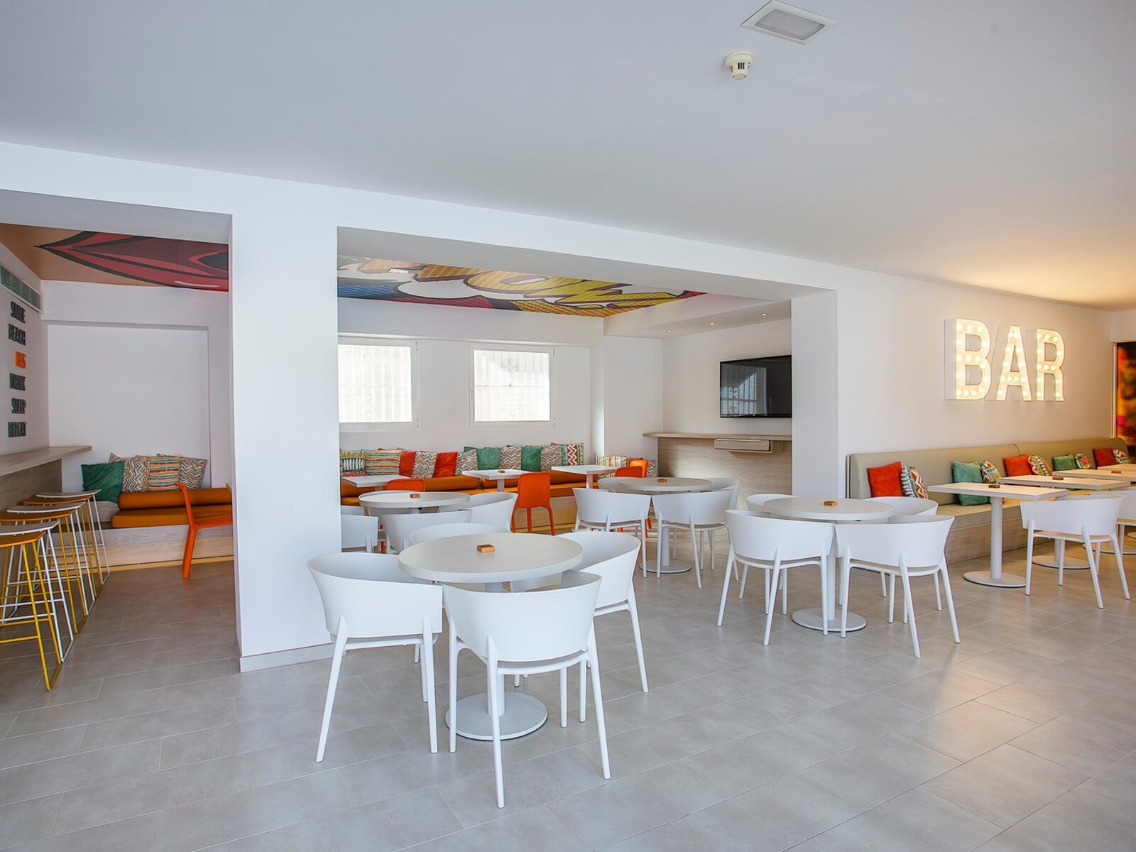 Snack Bar