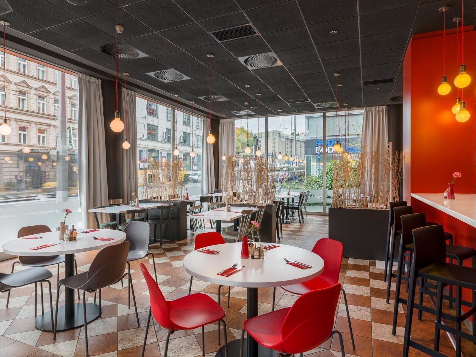 ibis kitchen