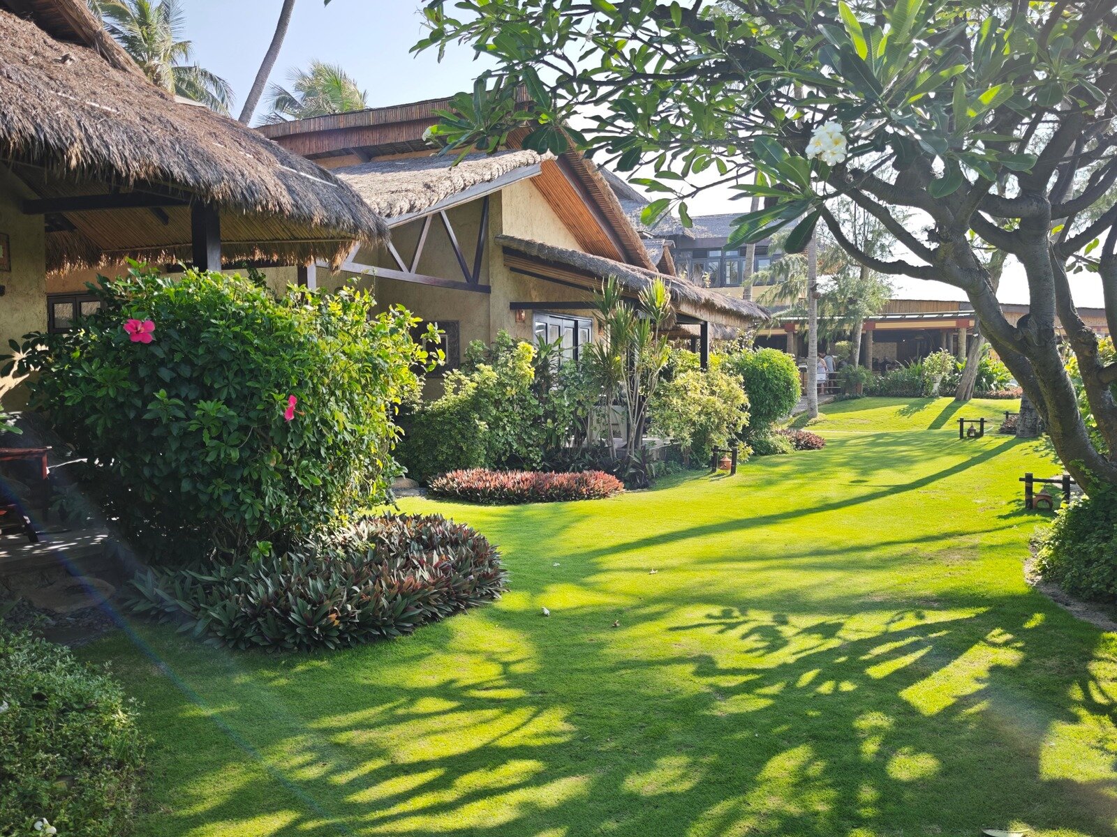 Wohnbeispiel Serene Elite Beach Front Bungalow (Premier)