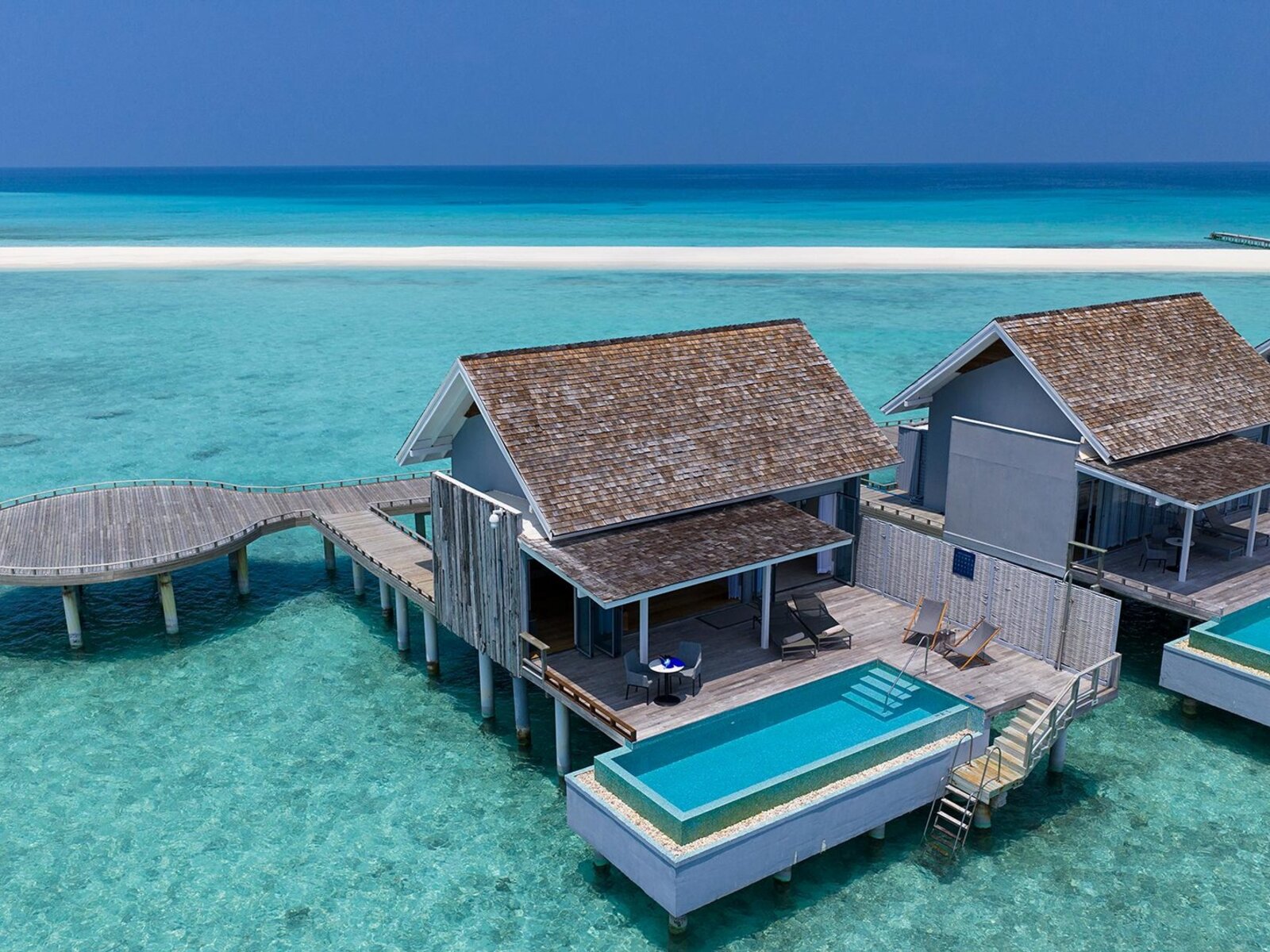 Wohnbeispiel Thundi Water Villa with Pool