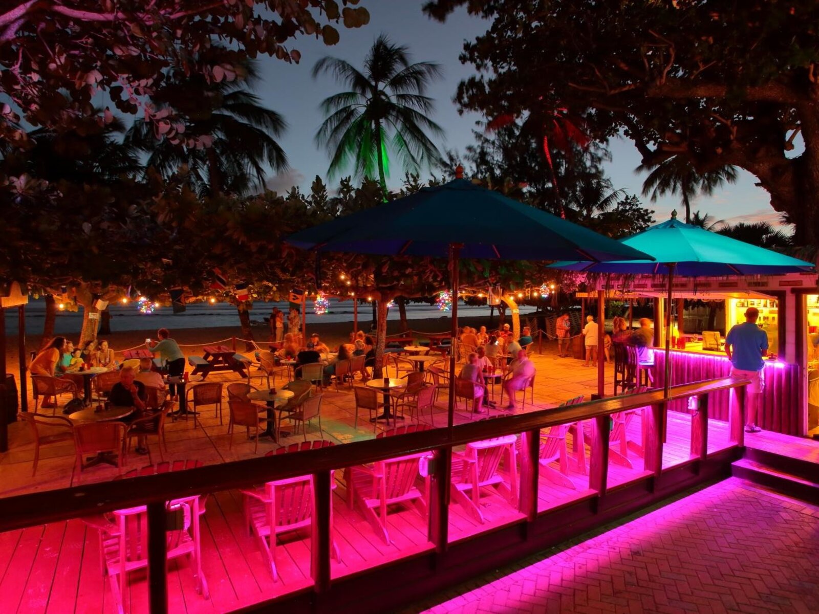 Captain Charlie's Beach Bar